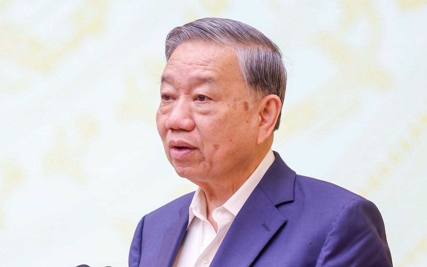 Tổng Bí thư Tô Lâm nhấn mạnh giảm tải thi cử và bảo vệ môi trường tại hội nghị tiếp xúc cử tri