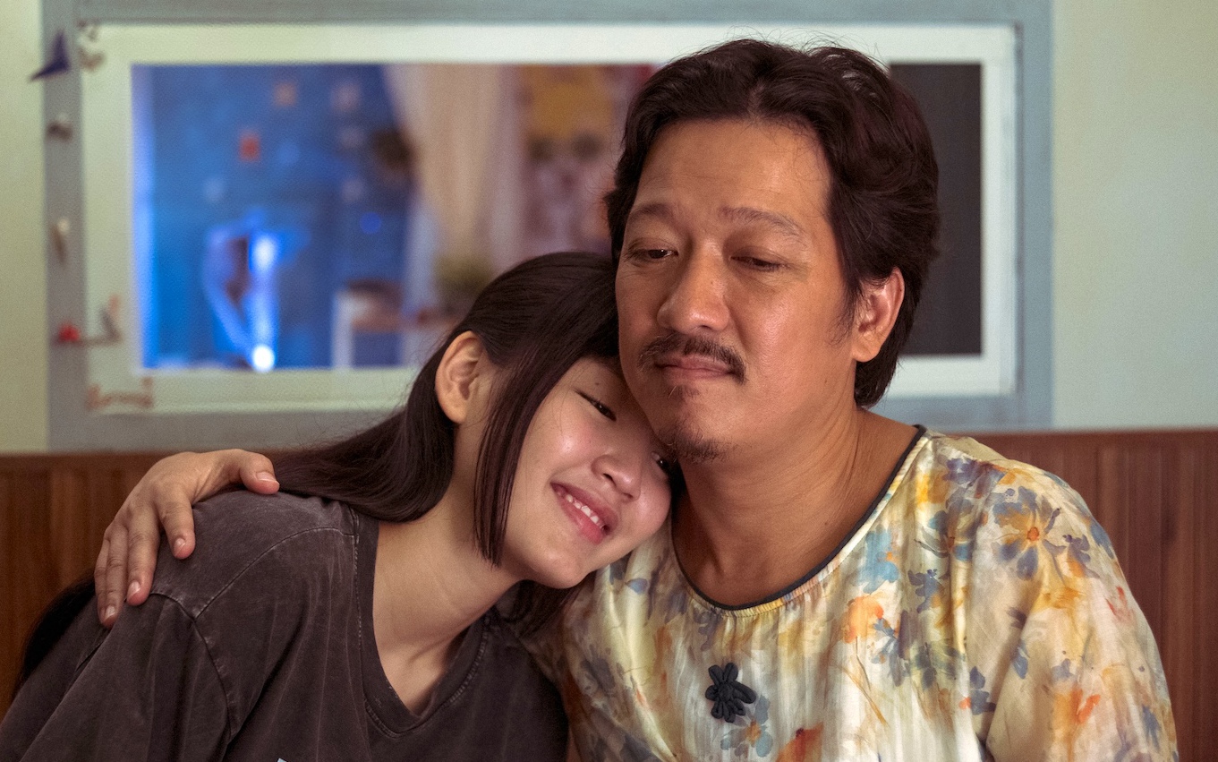 Trường Giang trở lại màn ảnh với phim gia đình trăm tỉ sau 5 năm vắng bóng