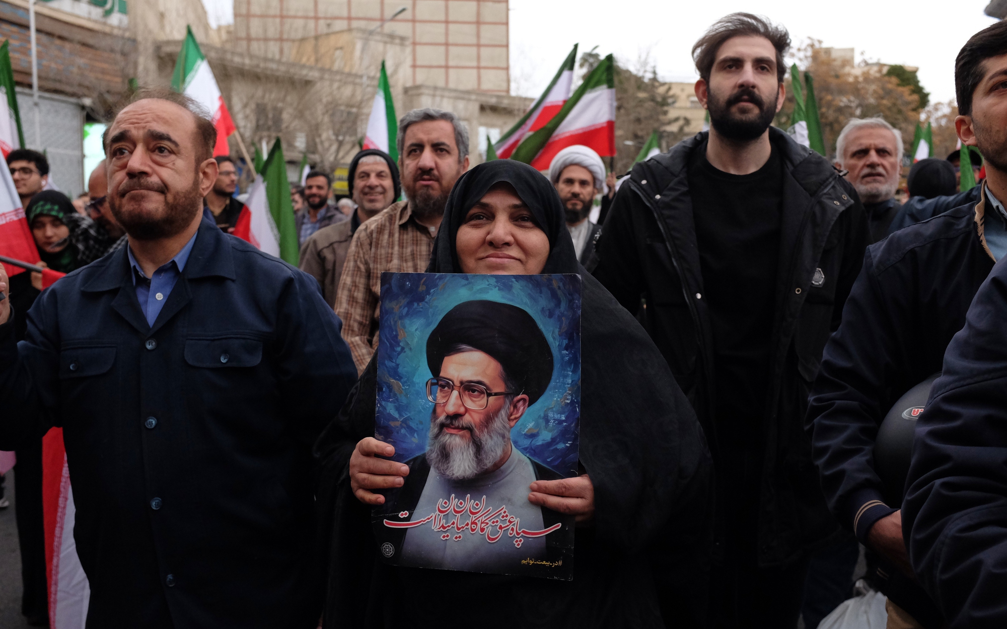 Iran công bố thiệt hại nặng sau đợt tấn công của Israel và Mỹ, ít nhất 201 người tử vong