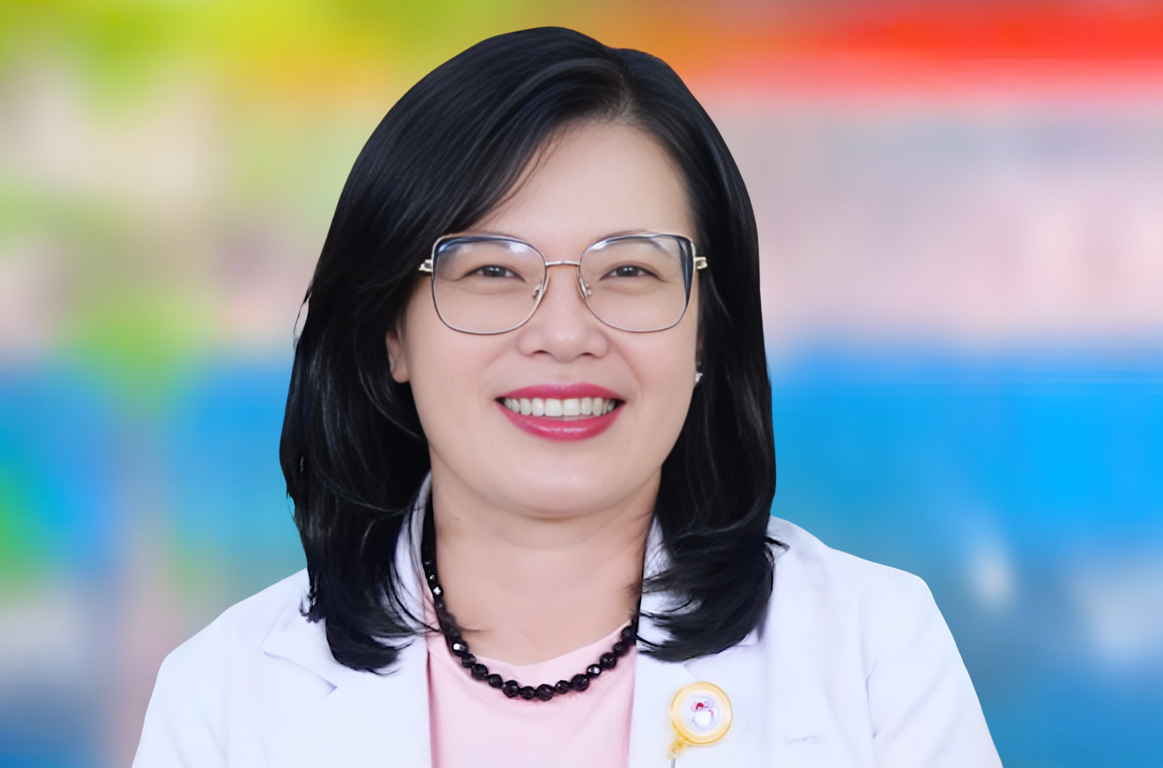 Người phụ nữ 'chèo lái' Bệnh viện Hùng Vương vươn tầm quốc tế - Ảnh 1.