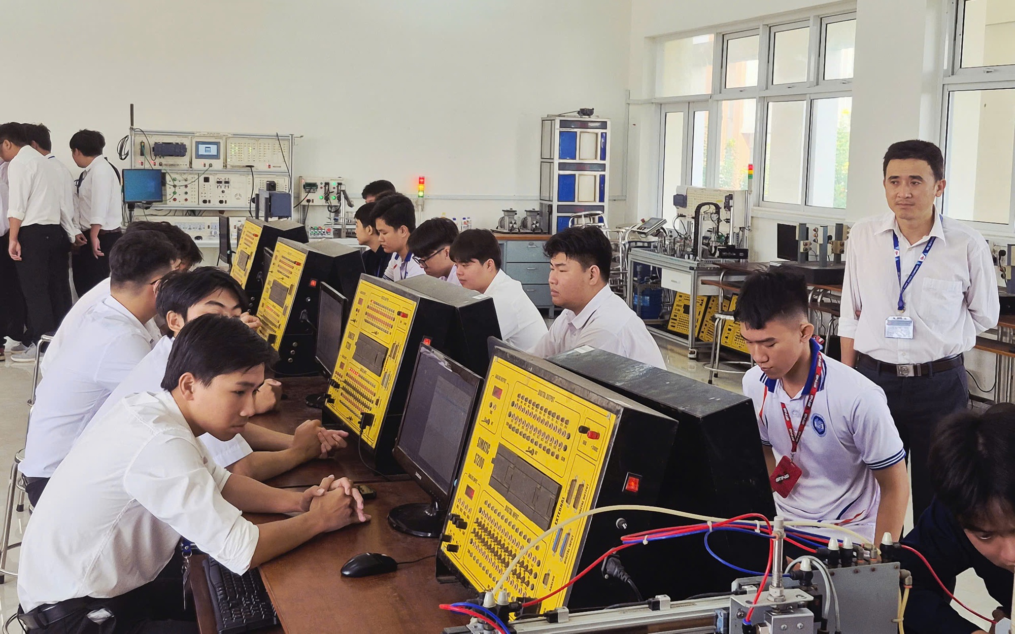 Điểm chuẩn các ngành của Trường đại học Tiền Giang 2 năm gần nhất - Ảnh 2.