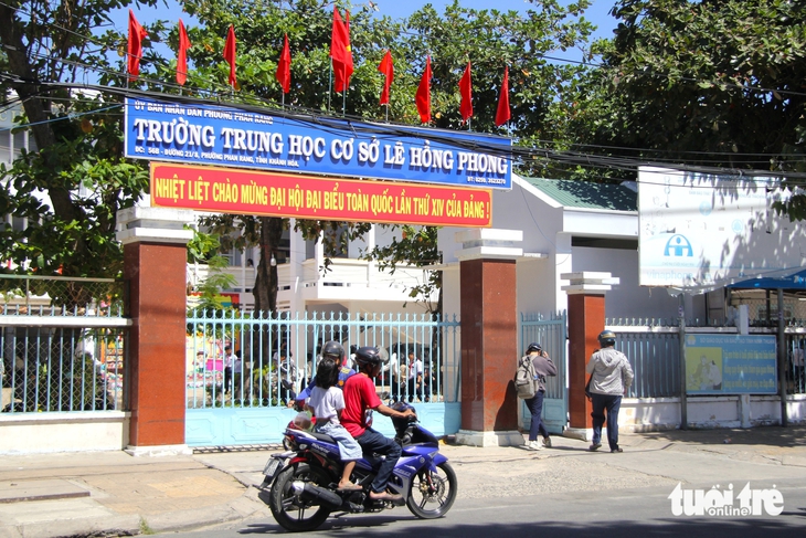 Lạm thu - Ảnh 1.