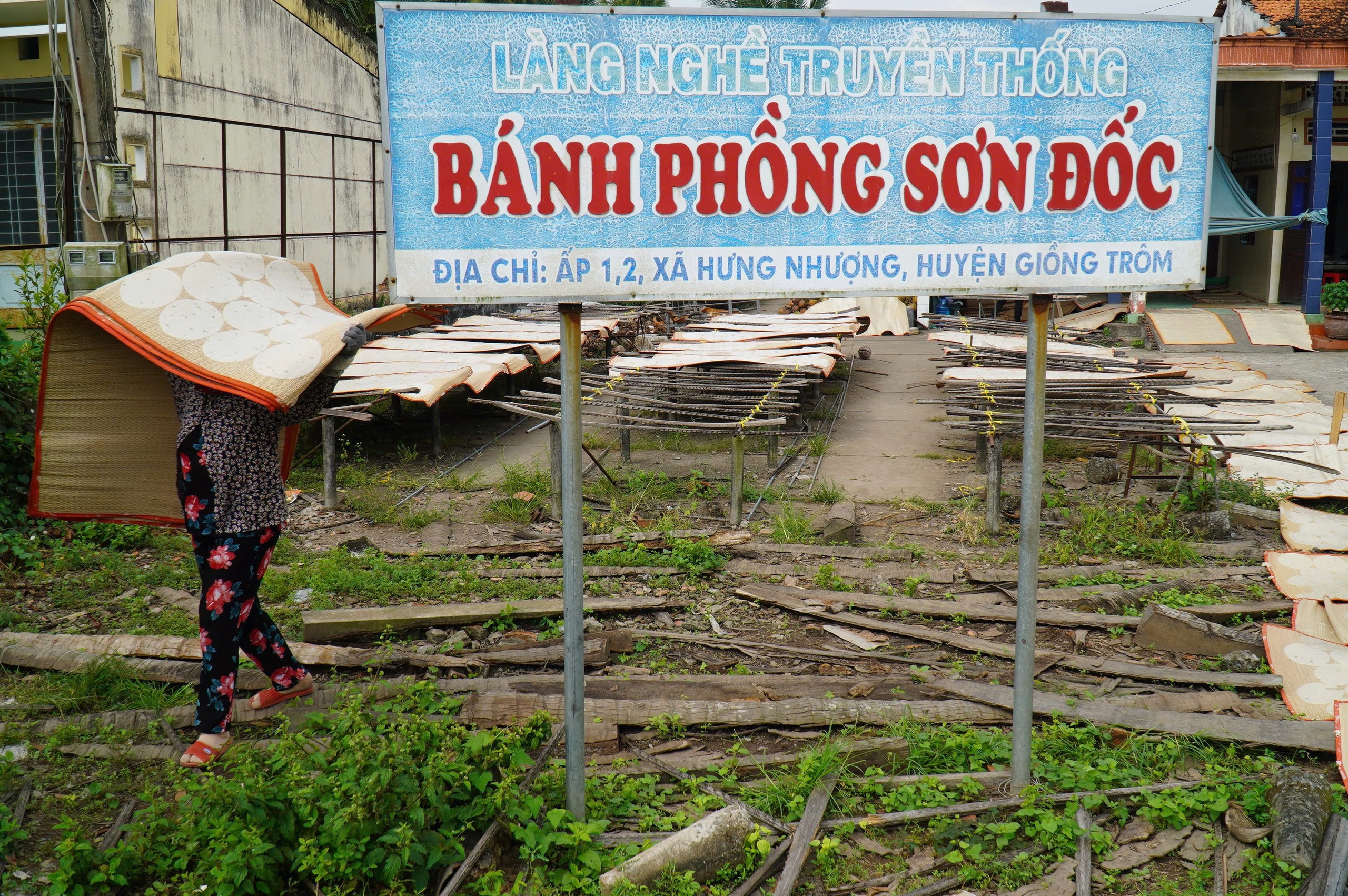 Làng nghề 'nhà quê' truyền thống trăm tuổi ở miền Tây vào mùa Tết - Ảnh 5.