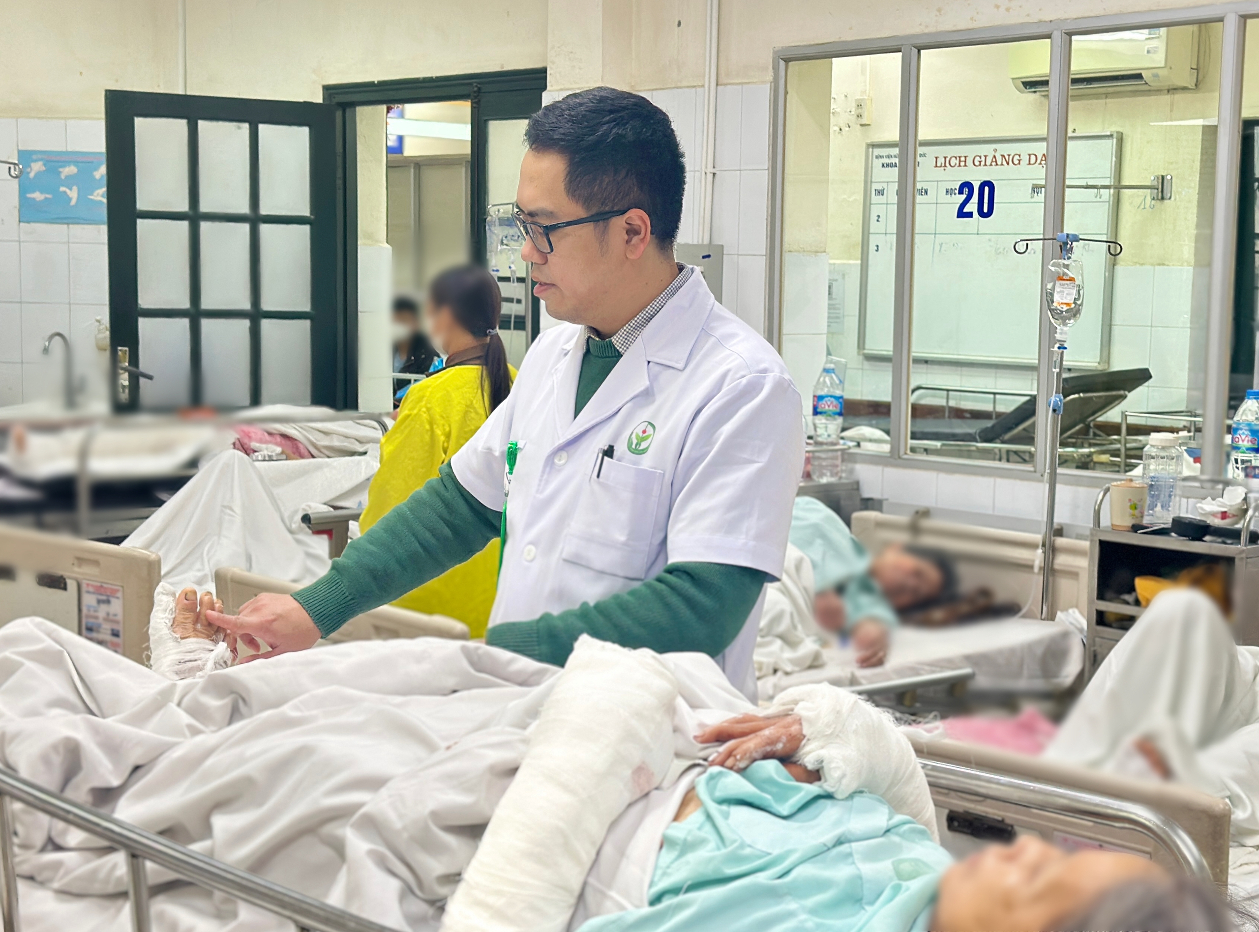 chó cắn - Ảnh 1.