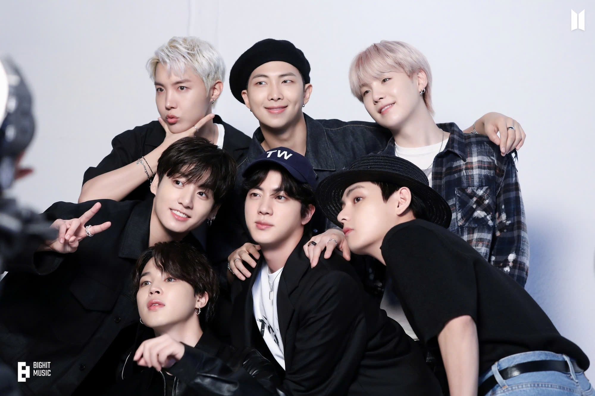 BTS khởi động dự án mới, Sunghoon thắp đuốc Thế vận hội mùa đông- Ảnh 2.