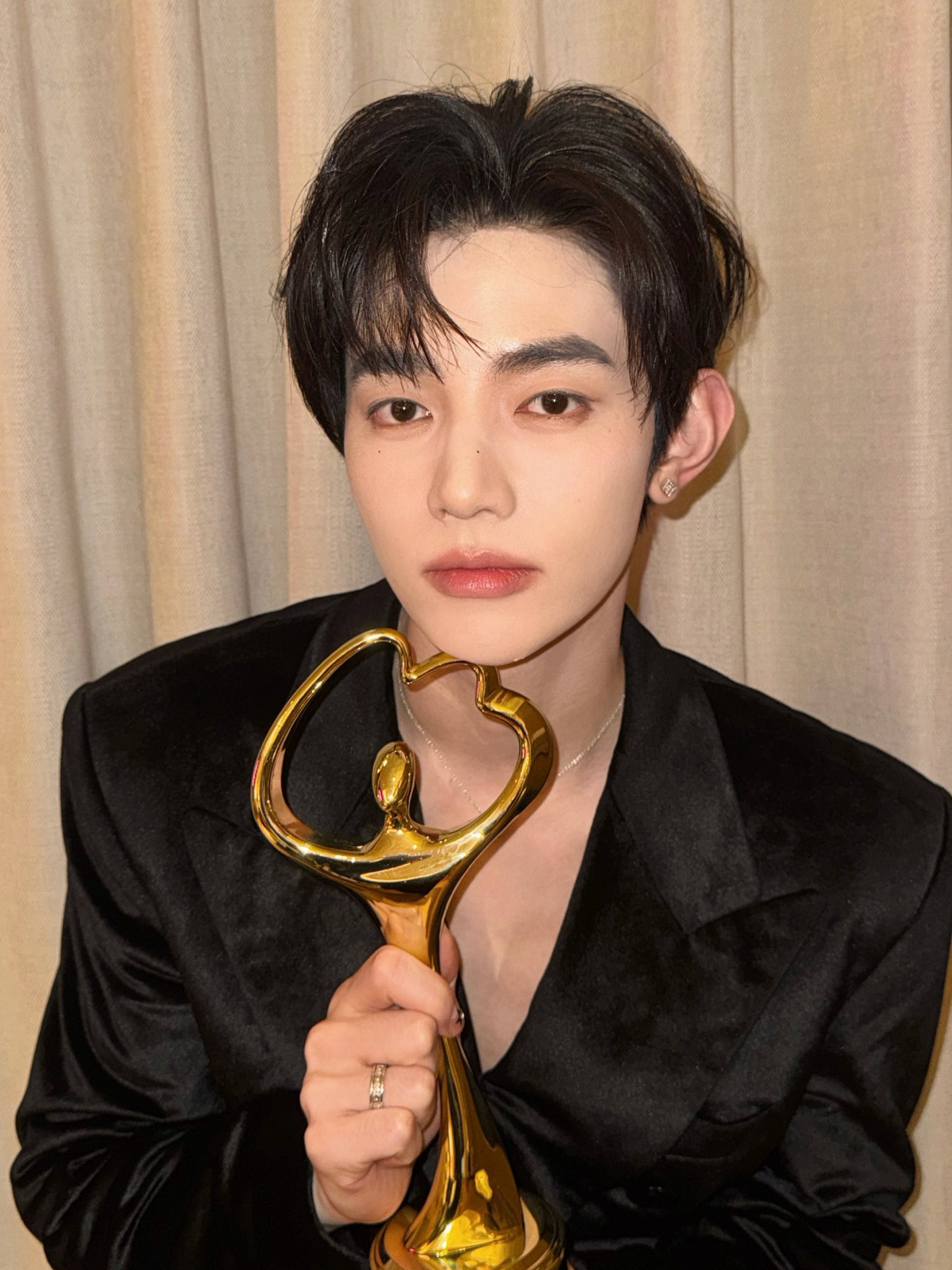 BTS khởi động dự án mới, Sunghoon thắp đuốc Thế vận hội mùa đông- Ảnh 3.