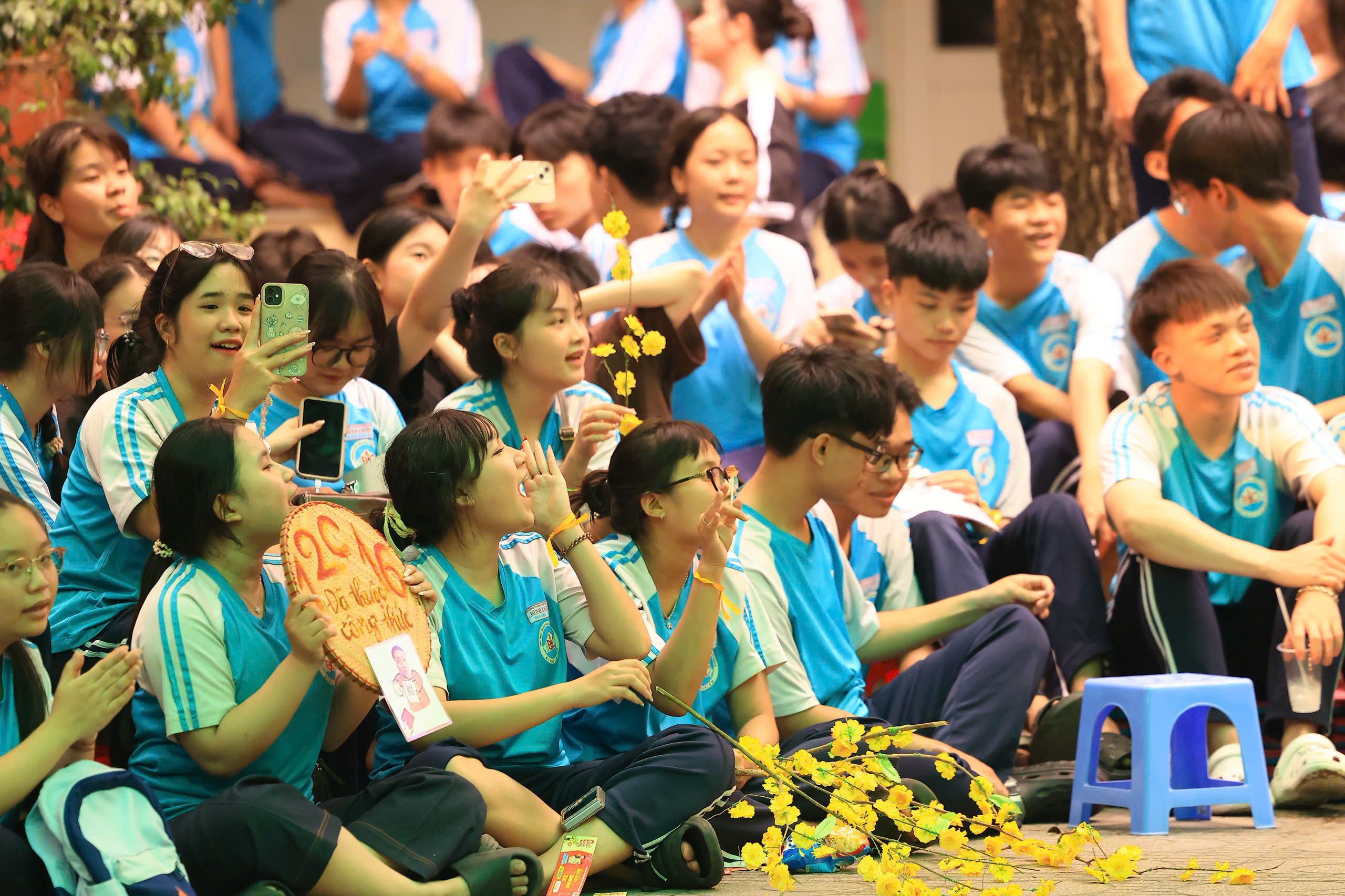 Rộn ràng Hội xuân Bính Ngọ 2026 tại Trường THPT Bình Chiểu - Ảnh 13.