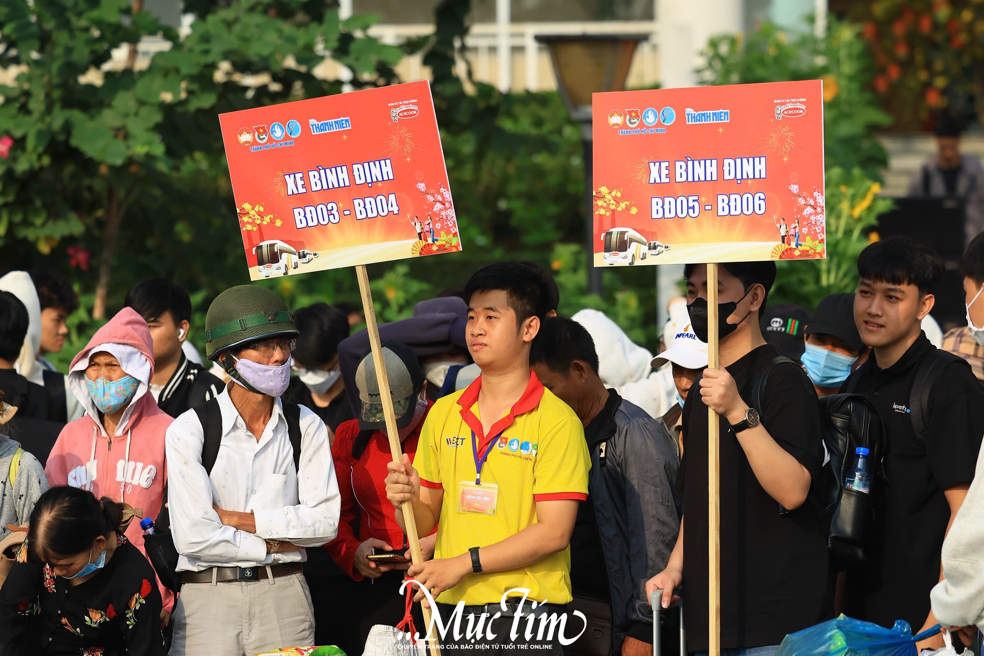 Chuyến xe mùa xuân đưa 2.000 sinh viên về quê đón Tết sum vầy - Ảnh 5.