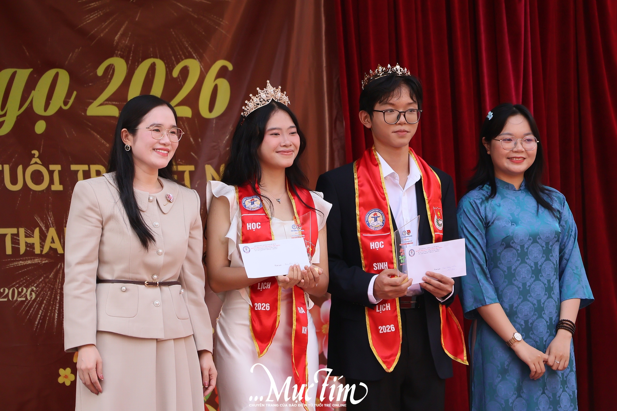 Gặp gỡ nam sinh và nữ sinh thanh lịch tại hội xuân Trường THPT Thủ Thiêm - Ảnh 1.