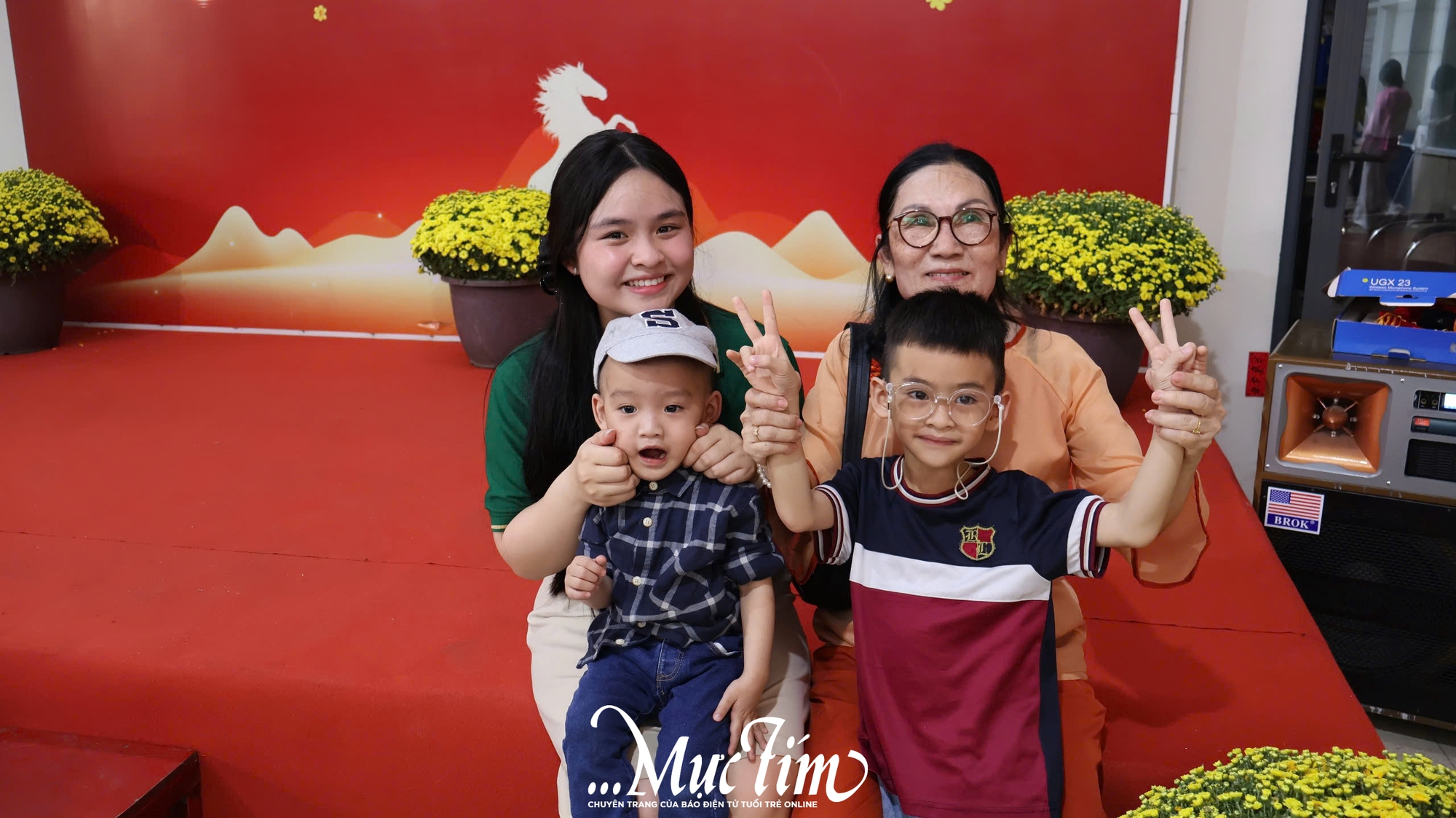 Thưởng thức hương vị ba miền trong sân trường THPT Trần Nhân Tông - Ảnh 6.