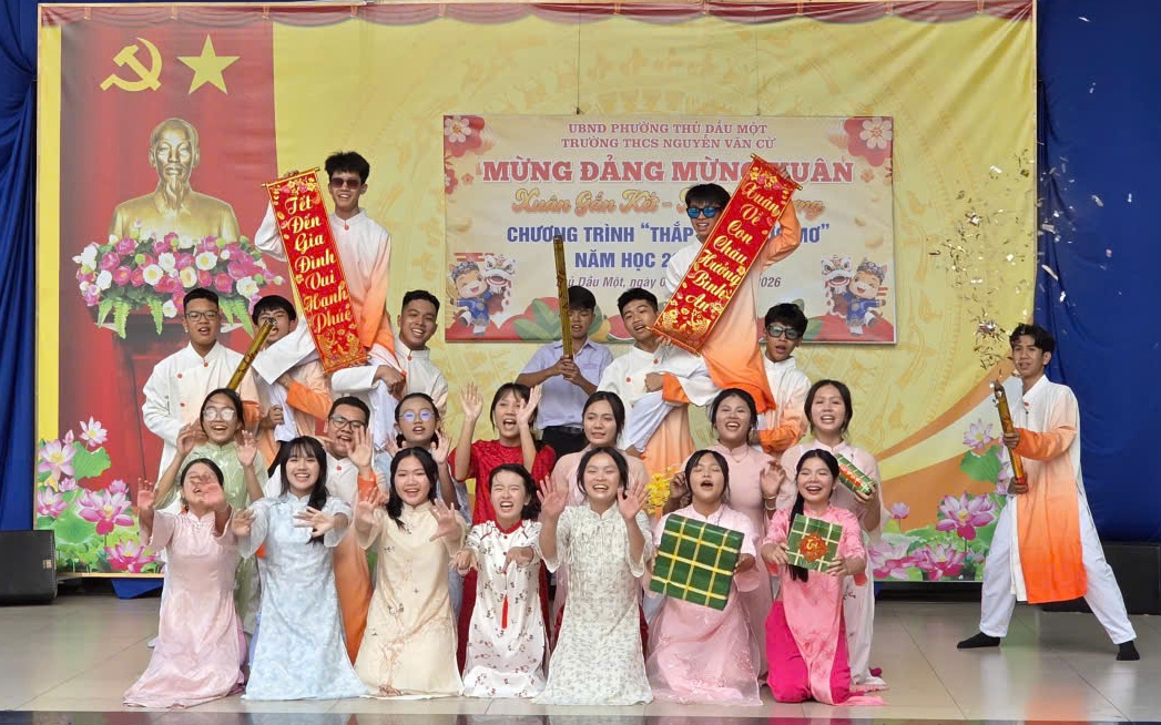 Xuân sẻ chia - Tết yêu thương: Trao hơn 6,8 tỷ đồng bảo trợ cho thiếu nhi mồ côi cha mẹ do COVID-19 tại TP.HCM- Ảnh 10.