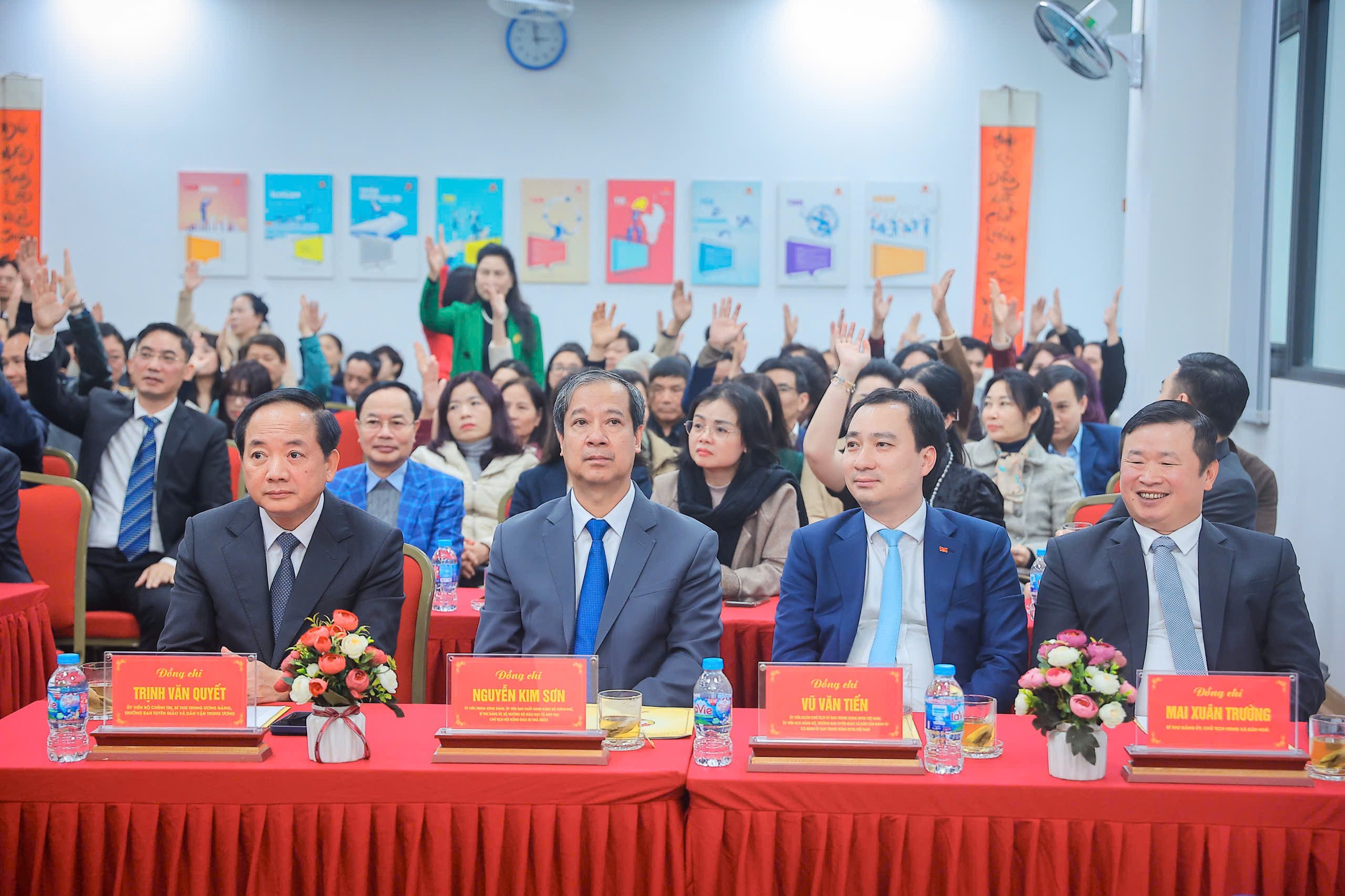 Nguyễn Kim Sơn - Ảnh 1.