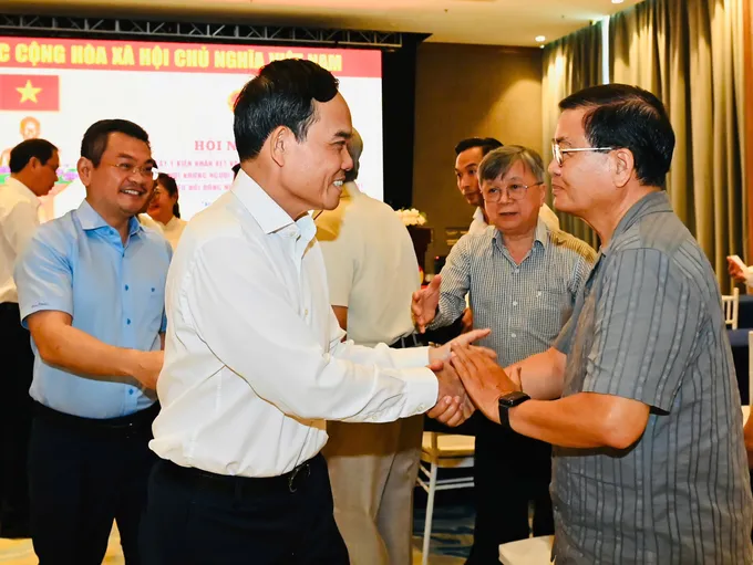 Cử tri tín nhiệm 100%, giới thiệu Bí thư Thành ủy TP.HCM Trần Lưu Quang ứng cử đại biểu Quốc hội - Ảnh 3.