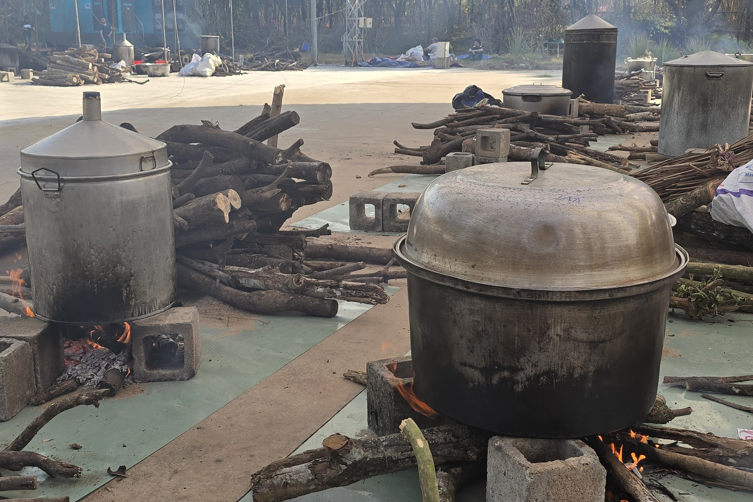 Gói, nấu bánh Tét - Ảnh 5.