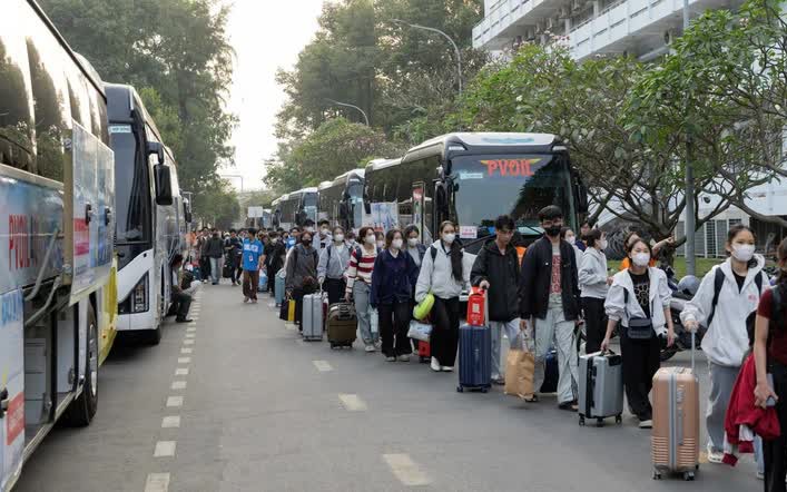 Chuyến Xe Mùa Xuân: 2.000 Vé Miễn Phí Đưa Sinh Viên, Lao Động Về Quê Đón Tết