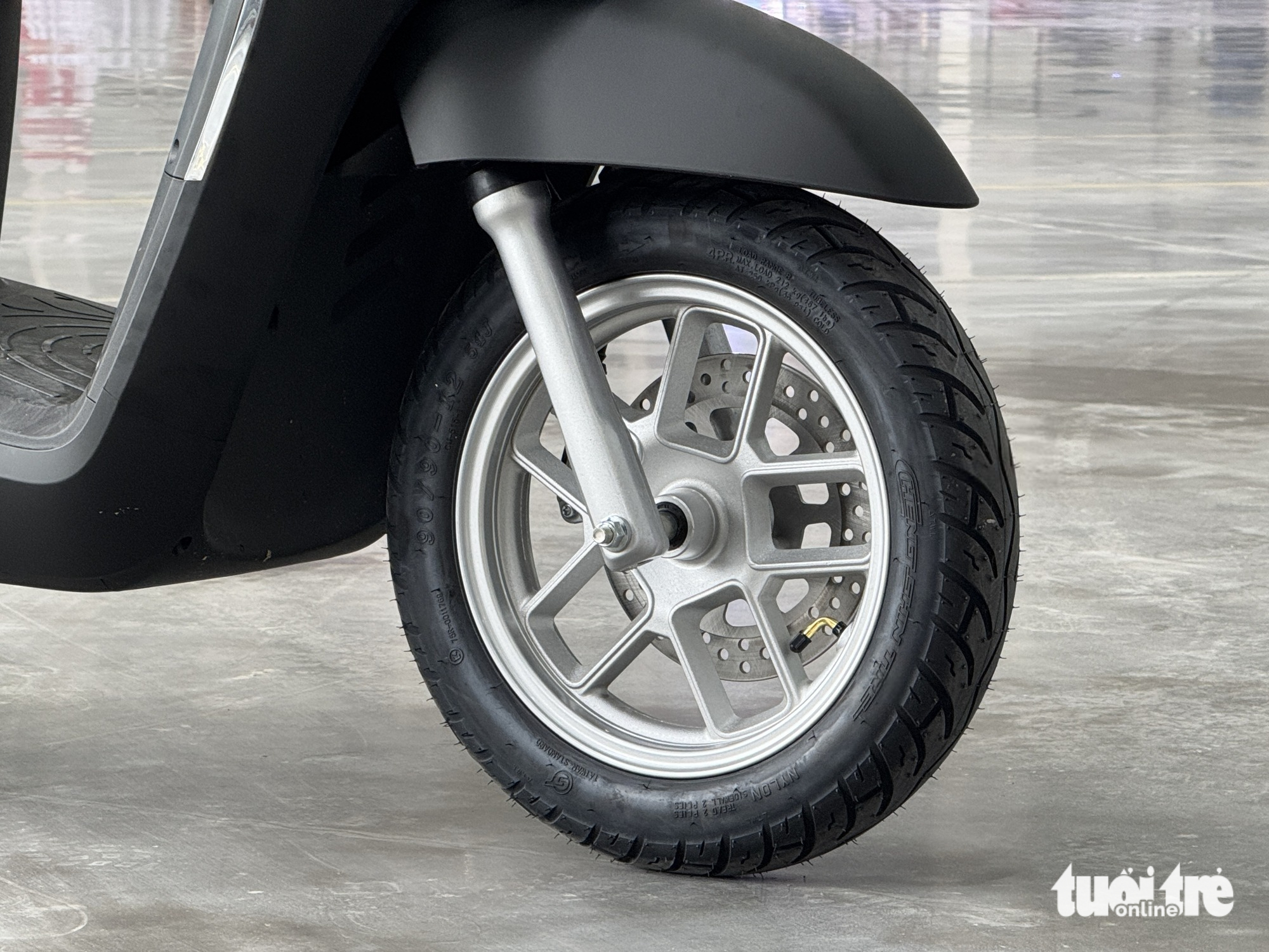 Yadea Osta - Ảnh 15.