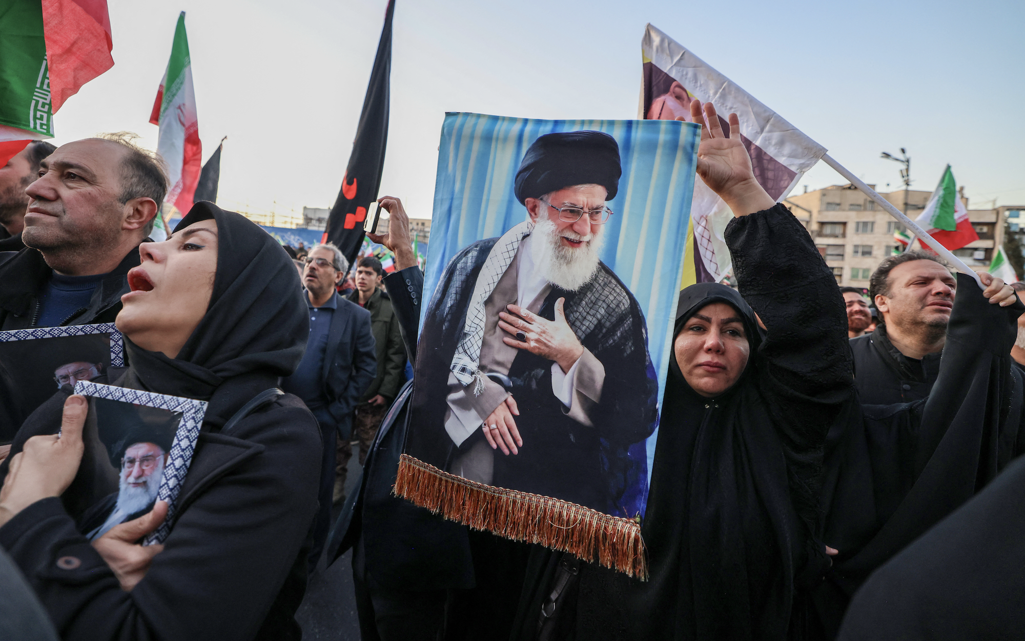 Thế Giới Phản Ứng Trái Chiều Sau Cái Chết Của Lãnh Tụ Tối Cao Iran Ali Khamenei