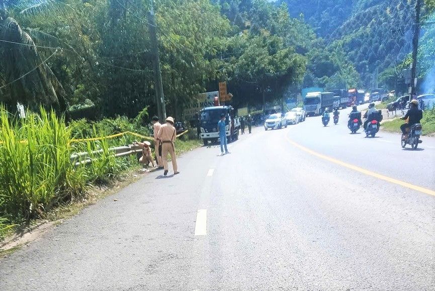 sinh viên - Ảnh 1.