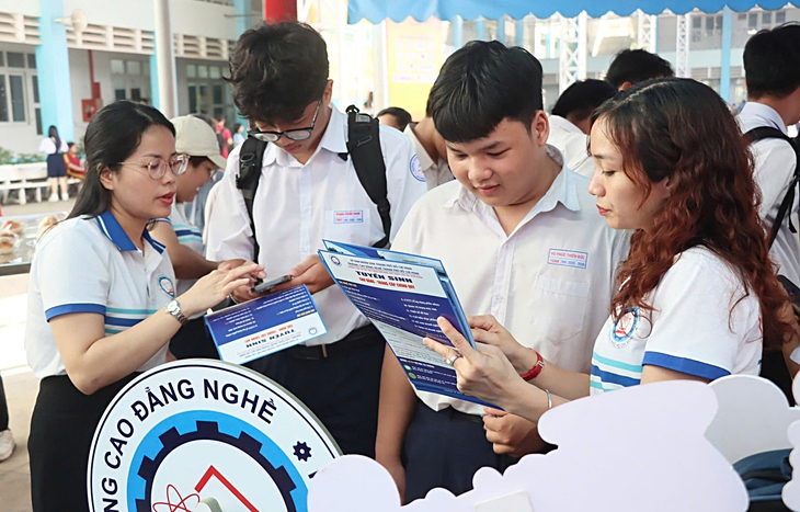 Chọn đúng nghề để vững bước tương lai- Ảnh 1.