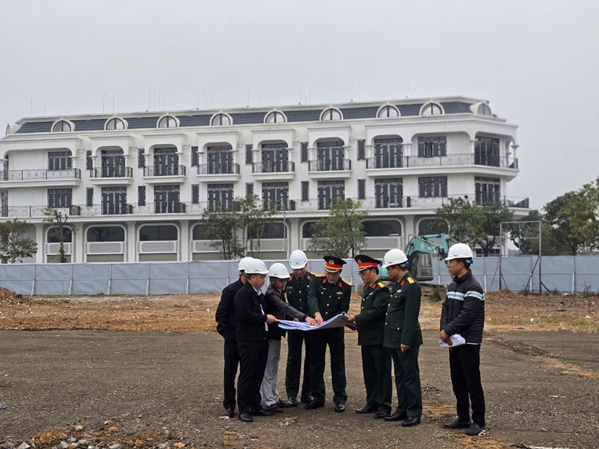 Bộ Quốc phòng tìm nhà đầu tư cho dự án nhà ở hơn 2.000 tỉ đồng - Ảnh 1.