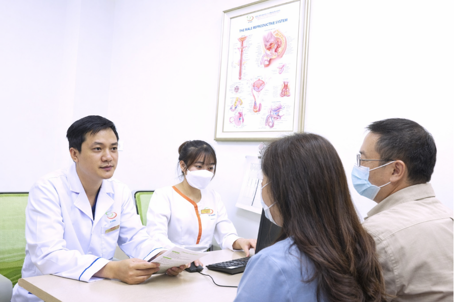 Sau 10 năm xa cách, cặp vợ chồng gặp trục trặc đời sống chăn gối vì áp lực tâm lý - Ảnh 1.