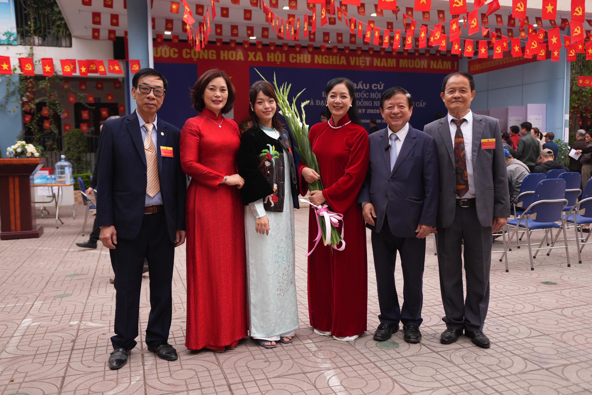 Chiều Xuân - Ảnh 6.