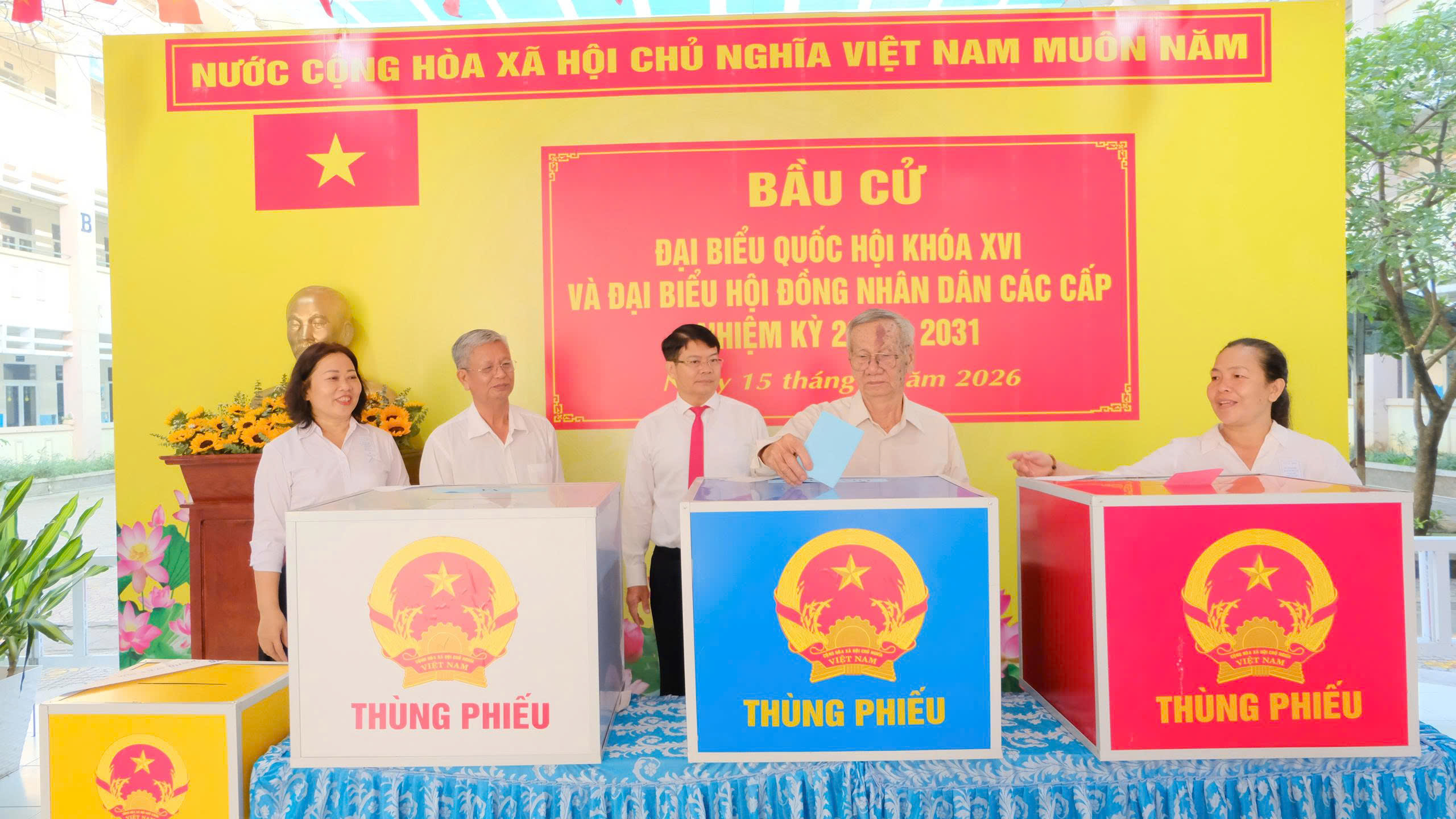 bầu cử - Ảnh 11.