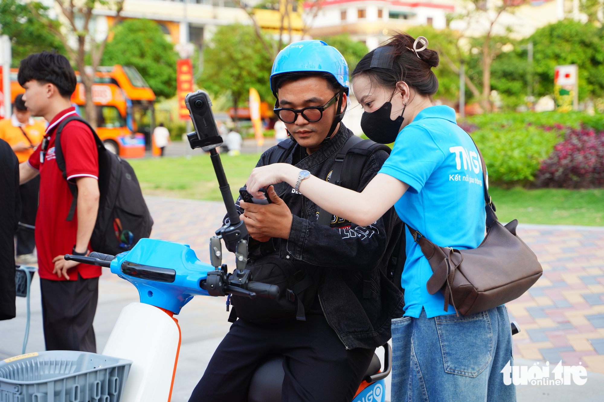 Ho Chi Minh City residents embrace free public e-bikes- Ảnh 6. Ho Chi Minh City residents embrace free public e-bikes- Ảnh 6.