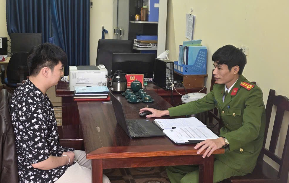 Vũ Tiến Hậu: Lừa đảo chiếm đoạt tài sản của các sư thầy, sư cô