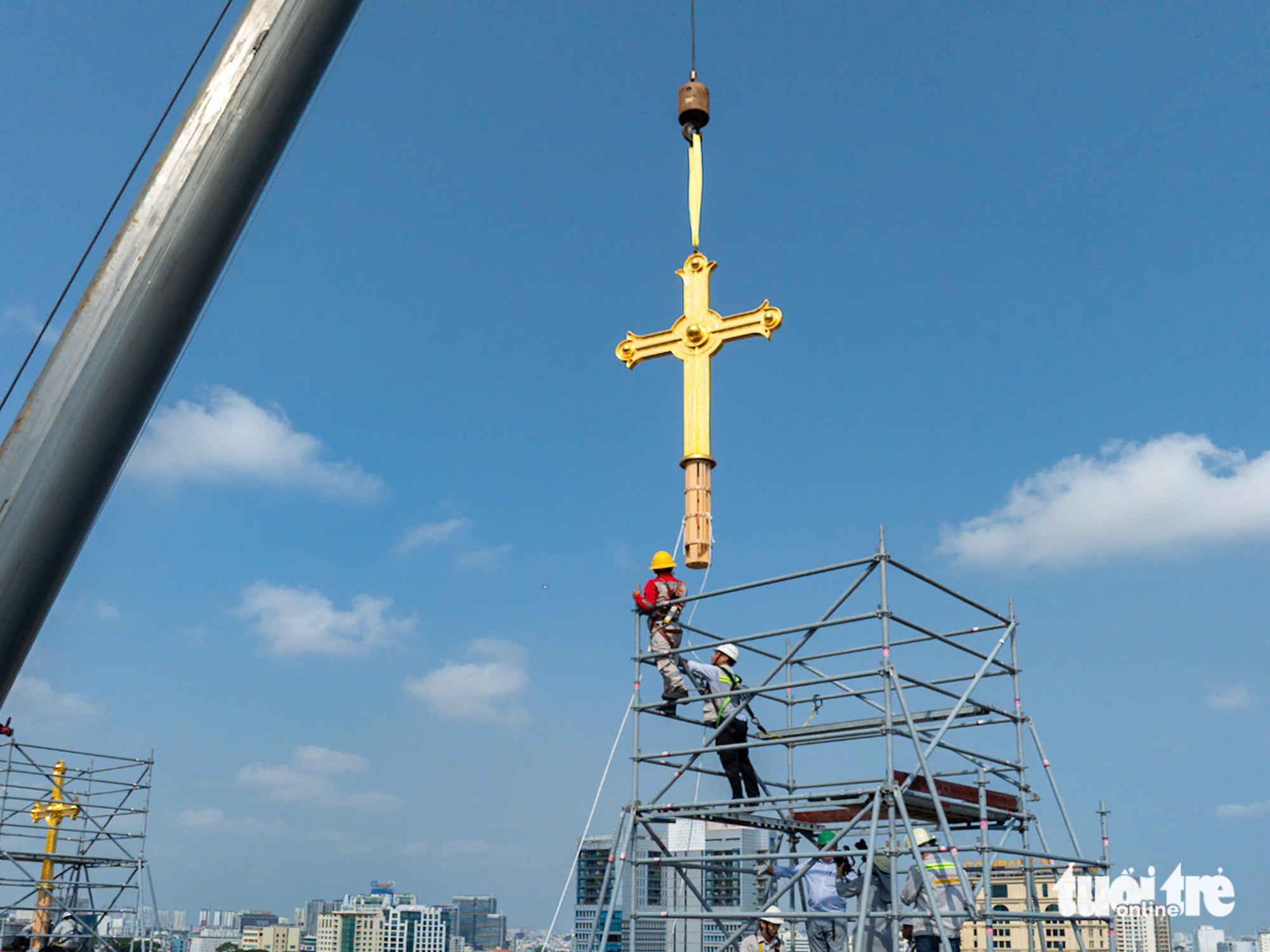 nhà thờ Đức Bà - Ảnh 1.