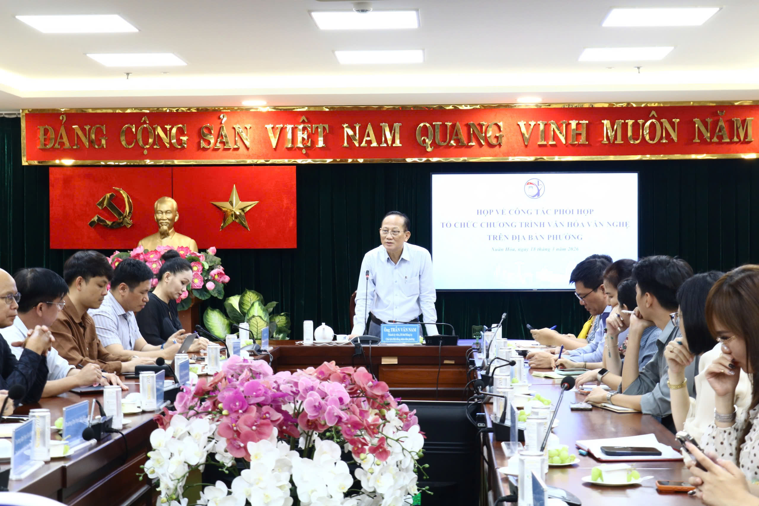 Mở rộng con đường âm nhạc, nghệ thuật tại Hồ Con Rùa, công viên Phan Đình Phùng - Ảnh 3.