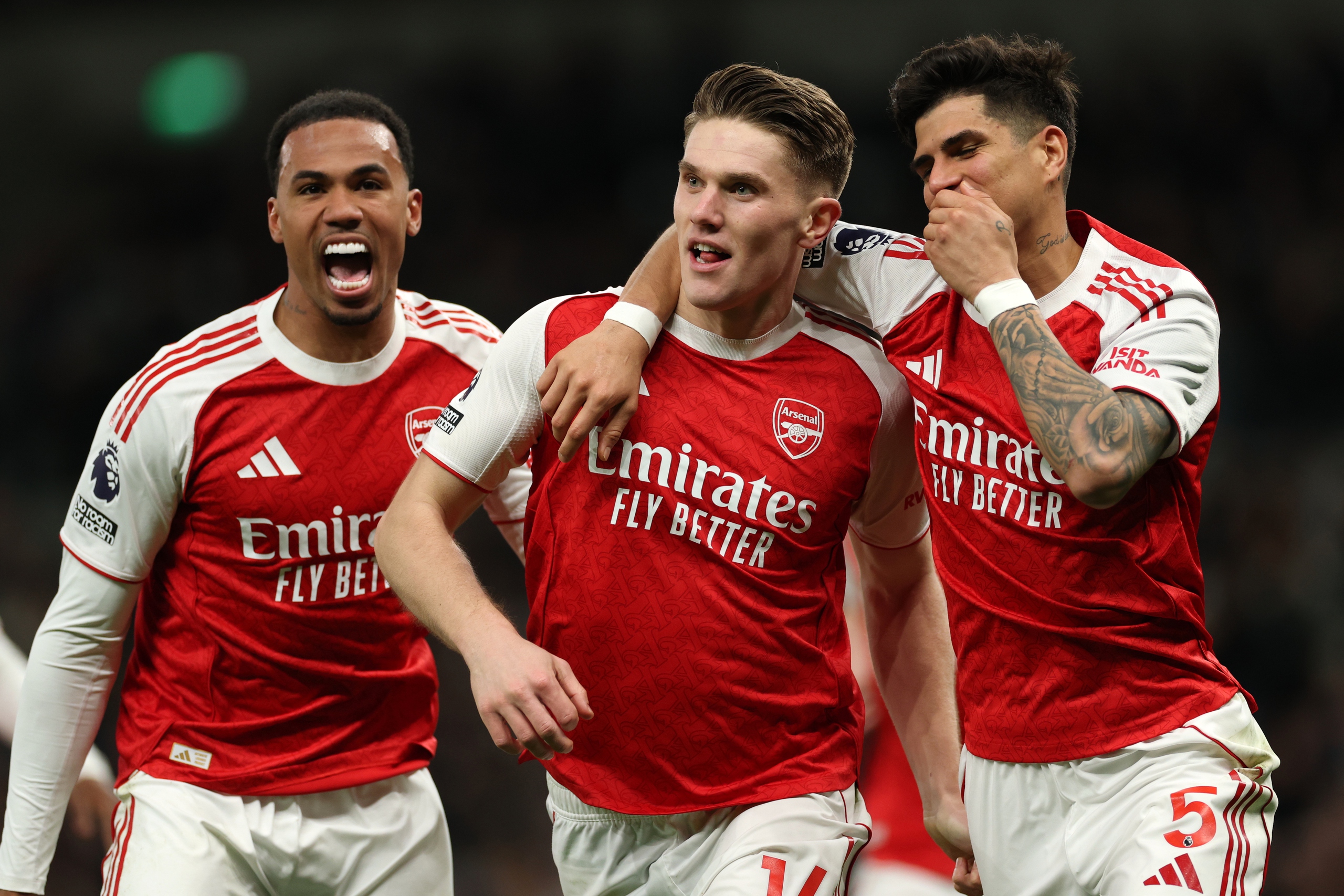 Dự đoán tỉ số Ngoại hạng Anh: Arsenal 'vùi dập' tân binh ngày mở màn - Ảnh 1.
