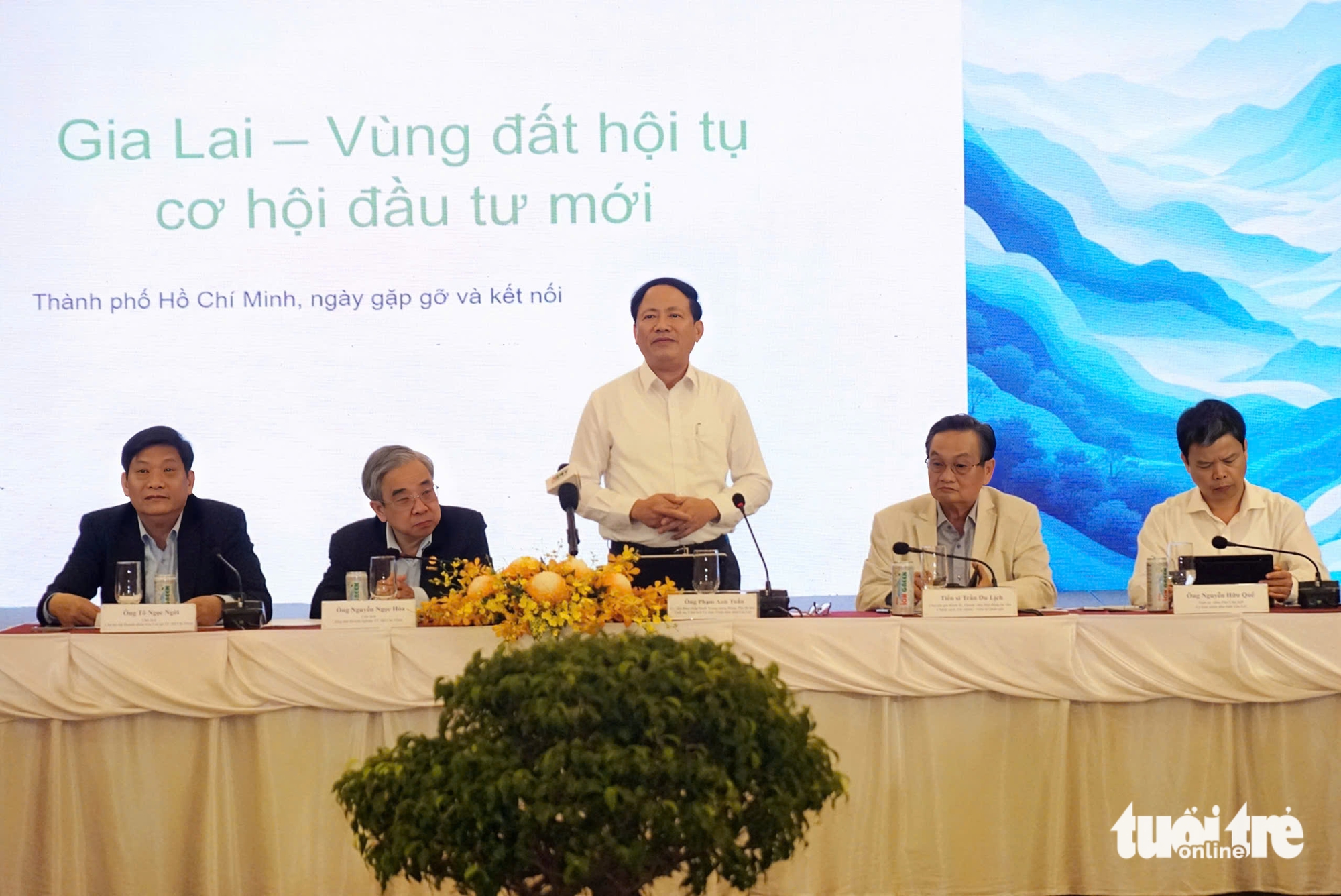 Chủ tịch Gia Lai hứa 'làm cùng' doanh nghiệp, 38 ngày hoàn tất thủ tục đầu tư trong khu công nghiệp - Ảnh 1.