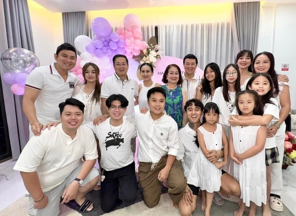 Ngày quốc tế hạnh phúc, vợ chồng nghệ sĩ Bảo Quốc kỷ niệm 58 năm bên nhau - Ảnh 3. Vợ chồng nghệ sĩ Bảo Quốc kỷ niệm 58 năm bên nhau - Ảnh 3.