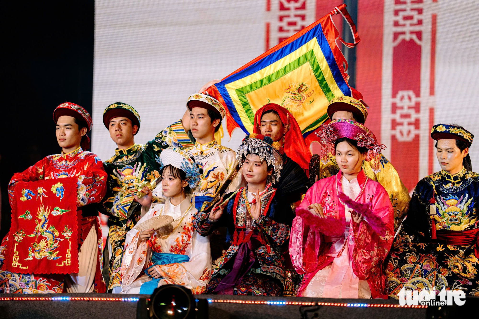 Việt phục - Ảnh 15.