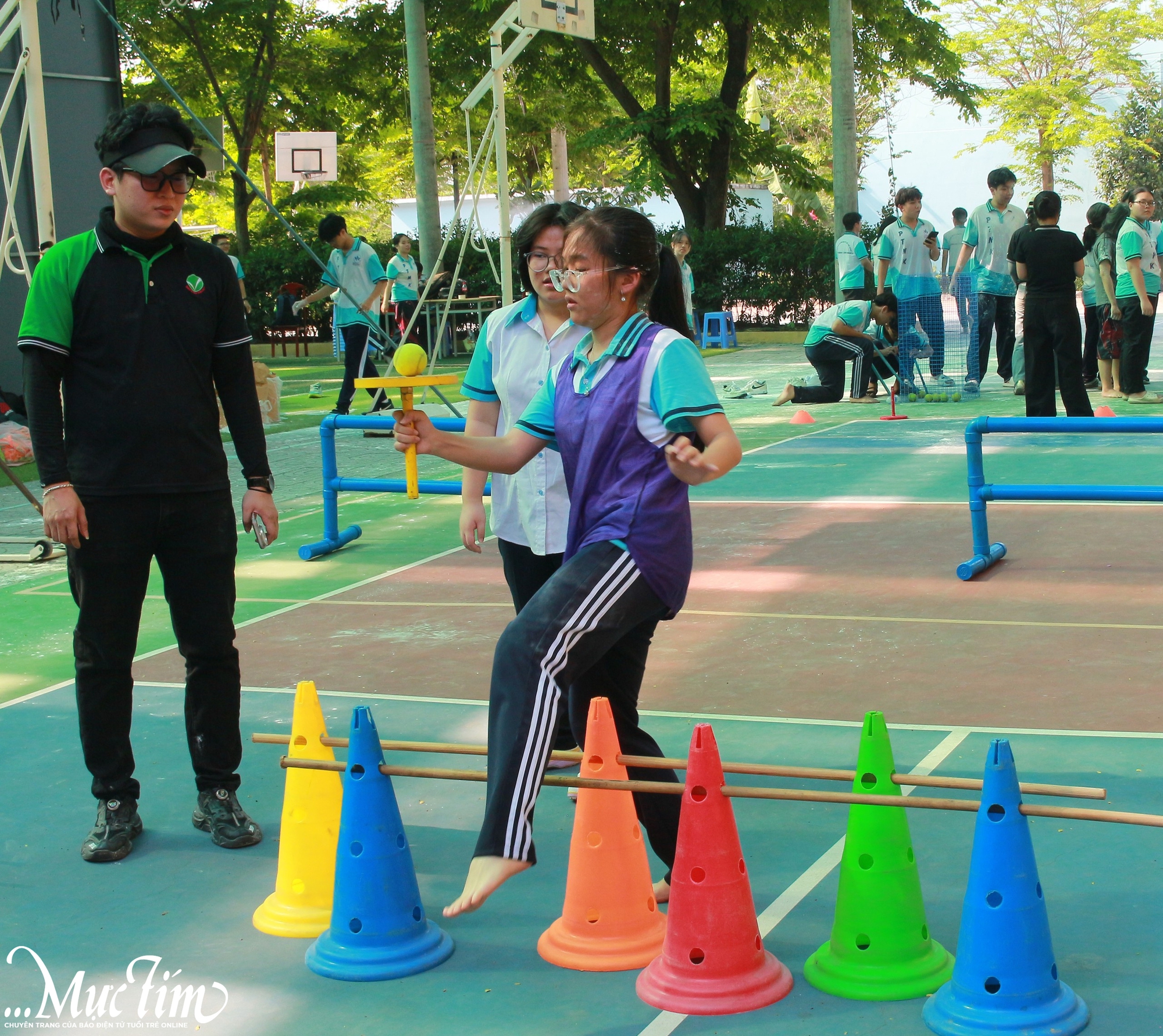 Teen Trường Phổ thông Năng khiếu sôi nổi trò chơi tập thể trong Hội trại truyền thống - Ảnh 5.