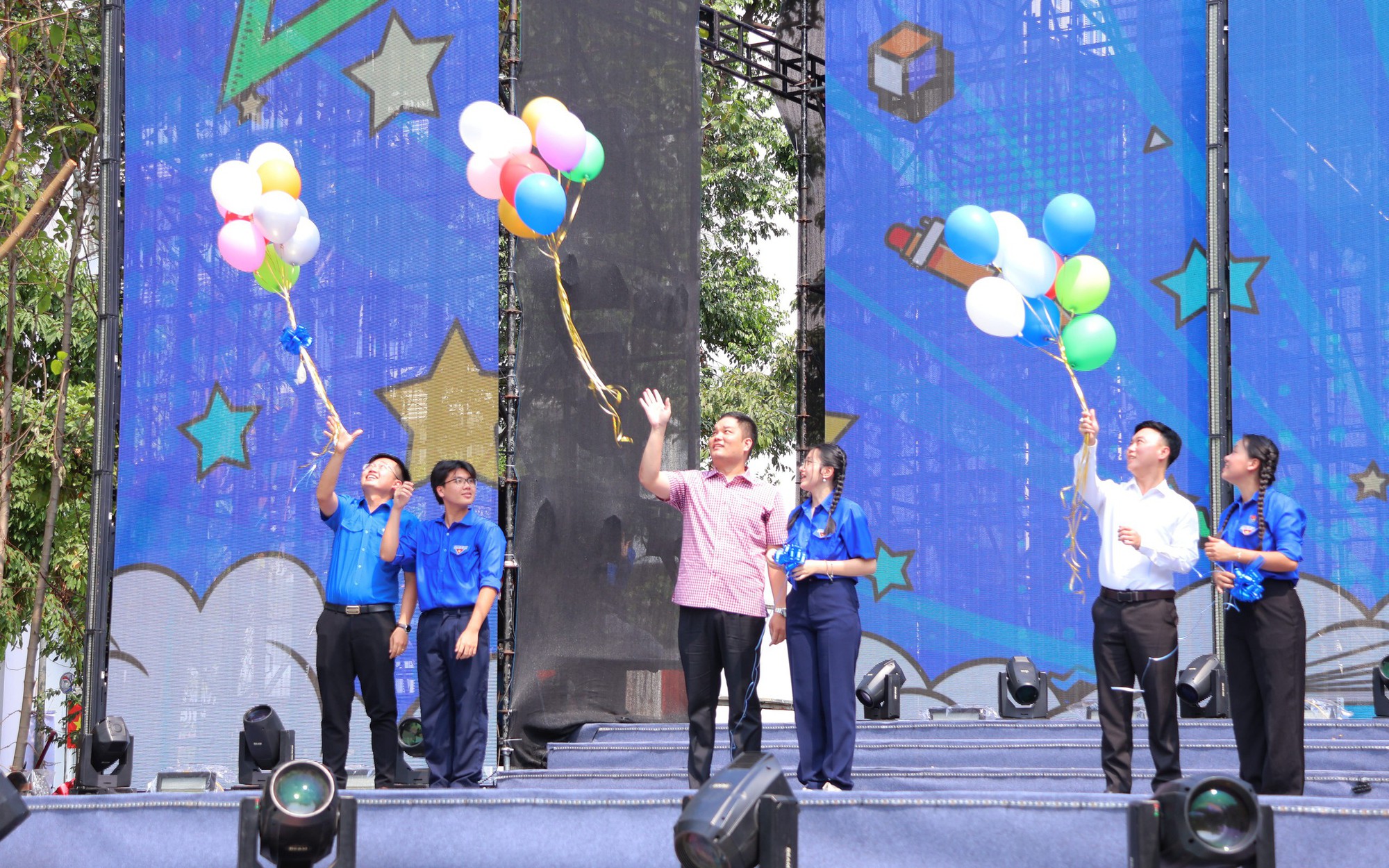 Youth Fest ngày 22-3: Các liên đội tranh tài tại Liên hoan tiếng kèn Đội ta, trao giải thưởng Hồ Hảo Hớn- Ảnh 2.