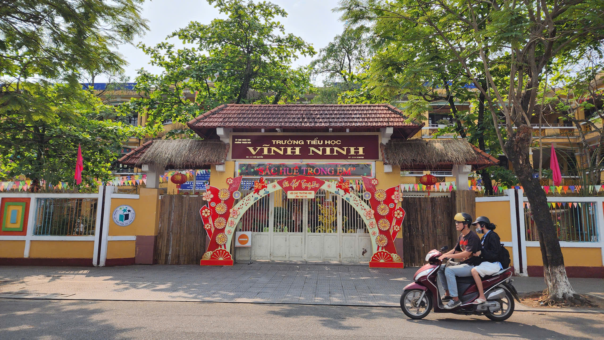 Vietnam’s Hue authorities probe report of teacher hitting student ...