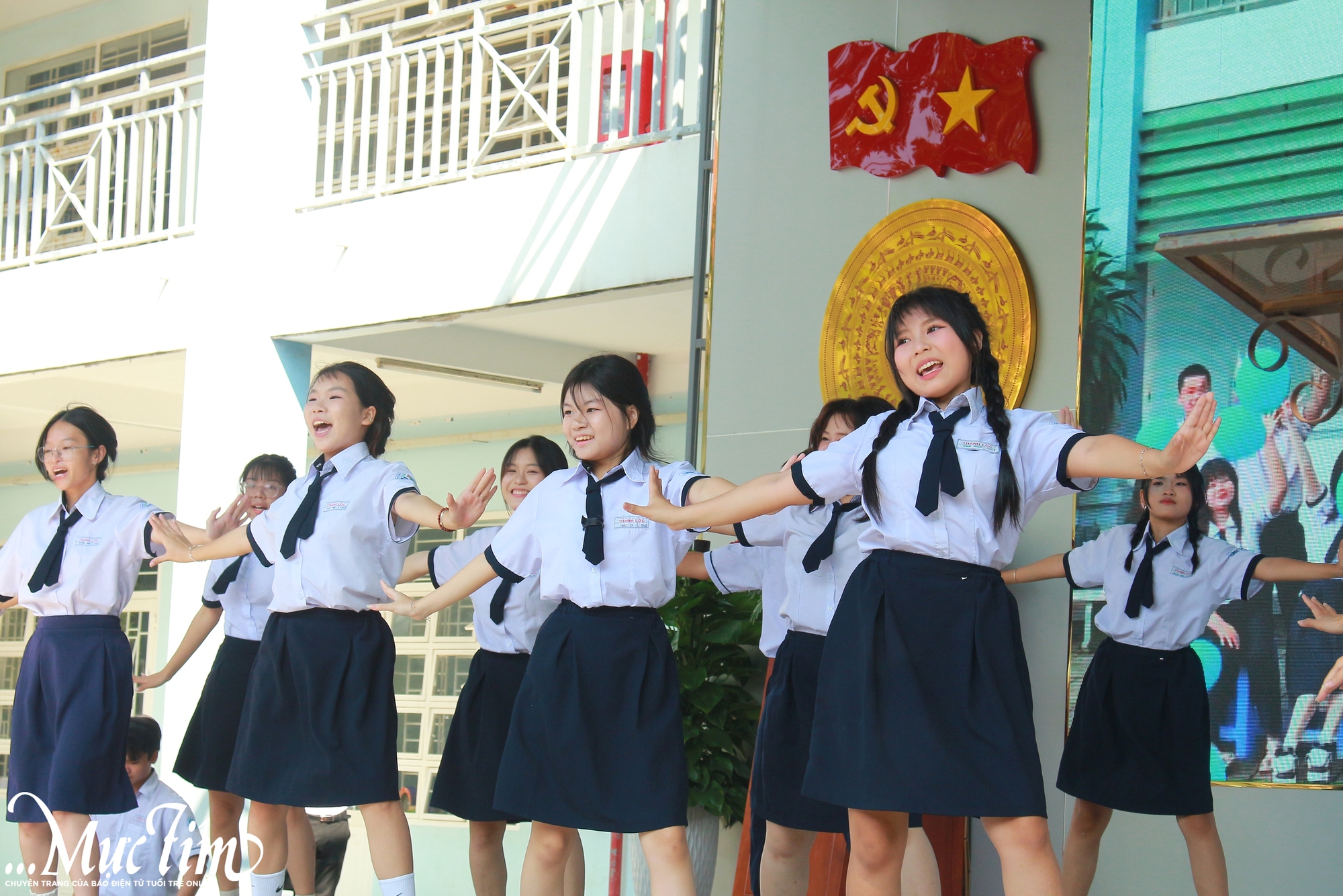 Học sinh Trường THPT Thạnh Lộc có tinh thần vượt khó, sống nghĩa tình- Ảnh 1. Học sinh Trường THPT Thạnh Lộc có tinh thần vượt khó, sống nghĩa tình- Ảnh 1.