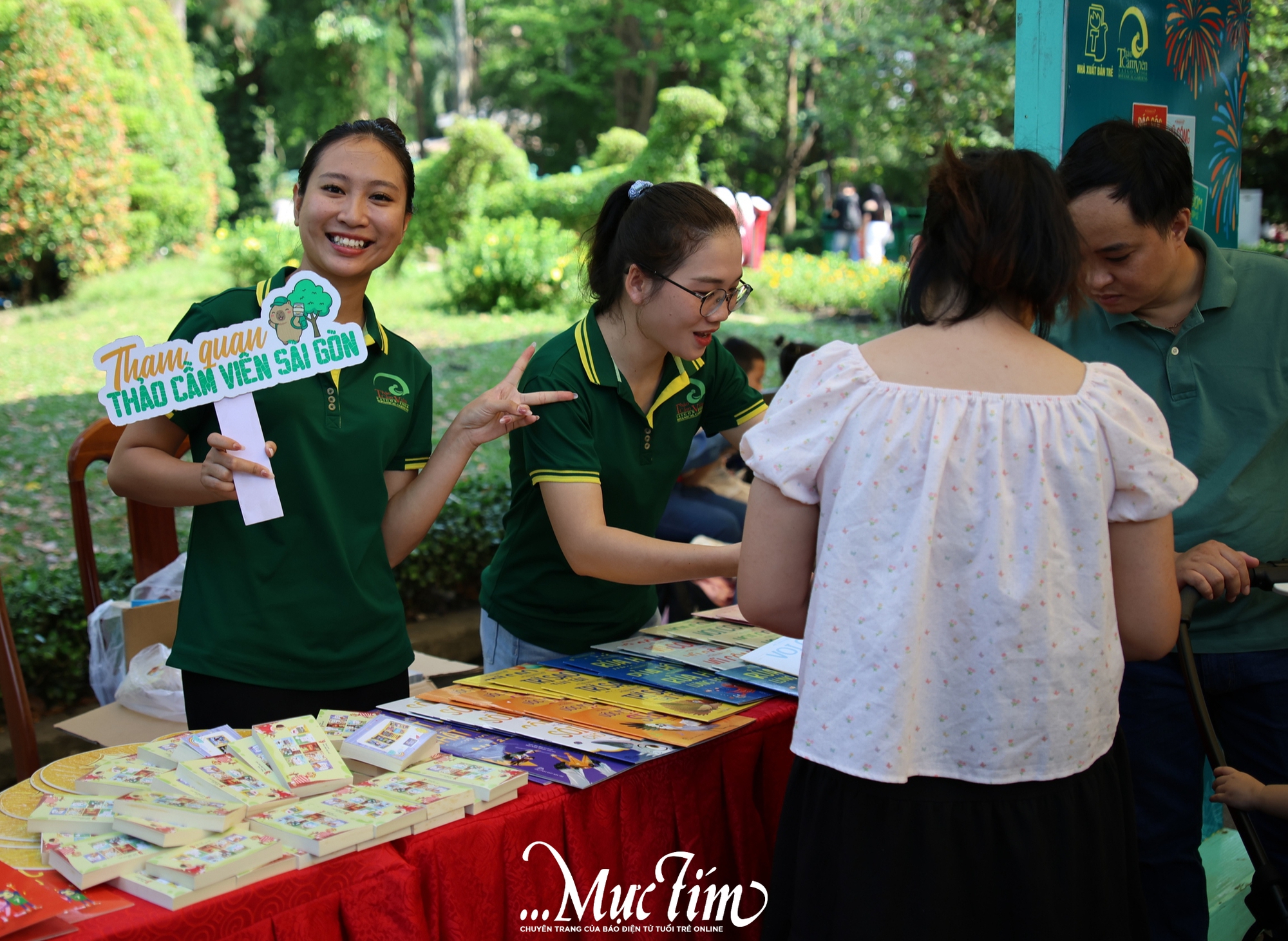 Mừng sinh nhật 162 năm Thảo cầm viên, “fan cứng” hào hứng lên đồ trẩy hội- Ảnh 3. Mừng sinh nhật 162 năm Thảo cầm viên, “fan cứng” hào hứng lên đồ trẩy hội- Ảnh 3.