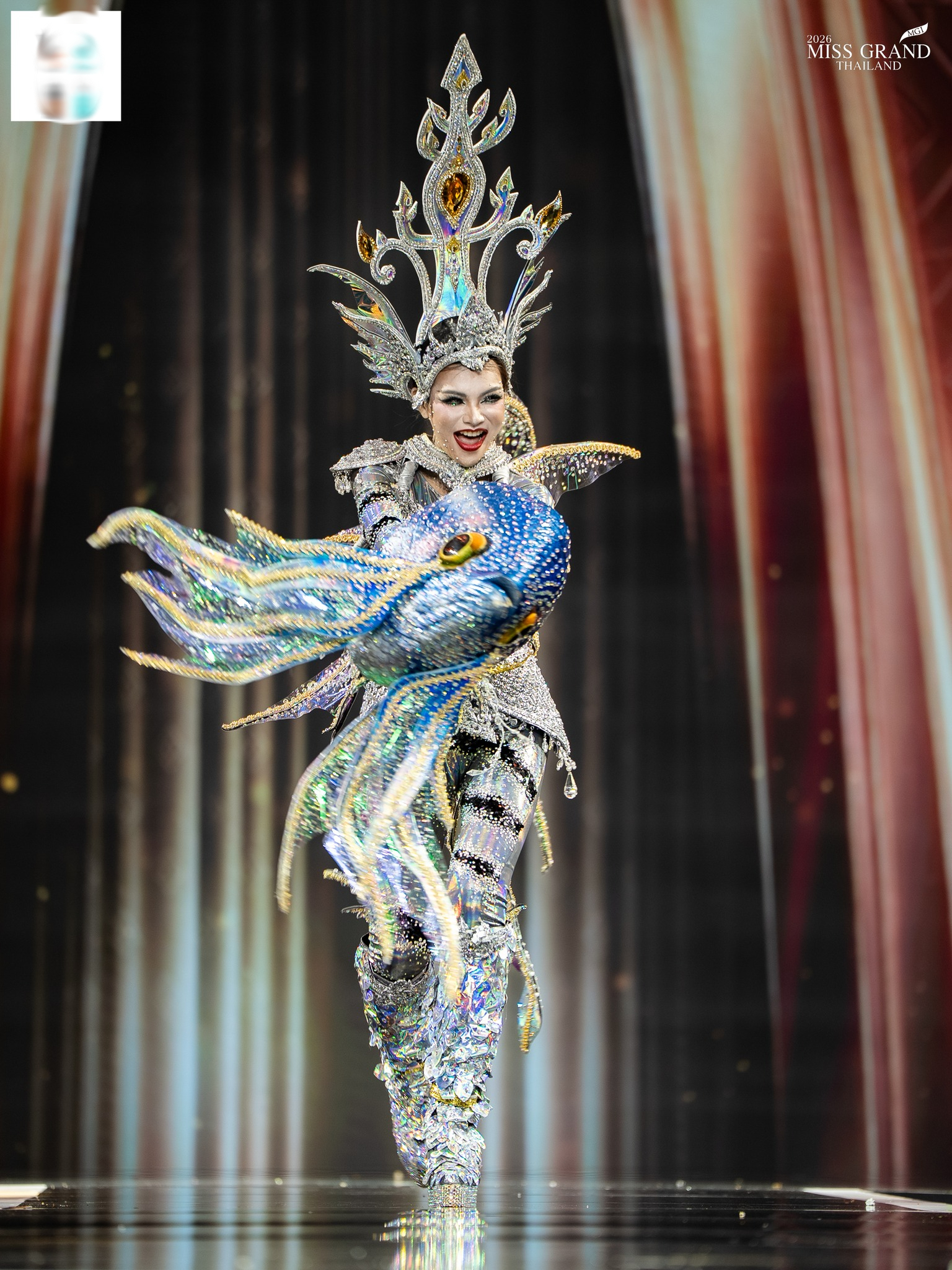 Thi trang phục dân tộc Miss Grand Thailand 2026: Sân khấu thành 'sở thú'? - Ảnh 9. Miss Grand Thailand 2026 - Ảnh 9.