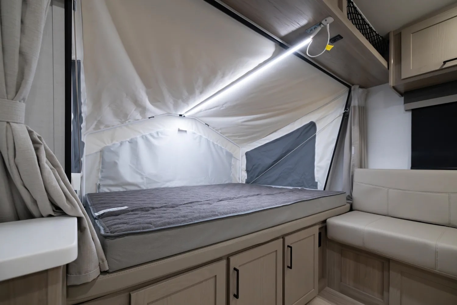 nhà di động - Ảnh 6.