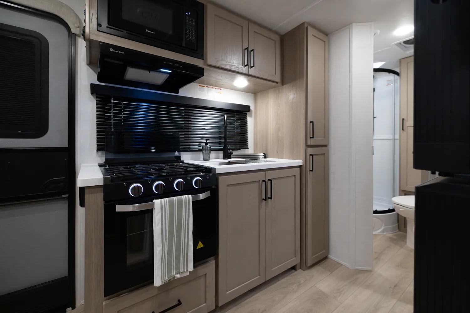 nhà di động - Ảnh 10.