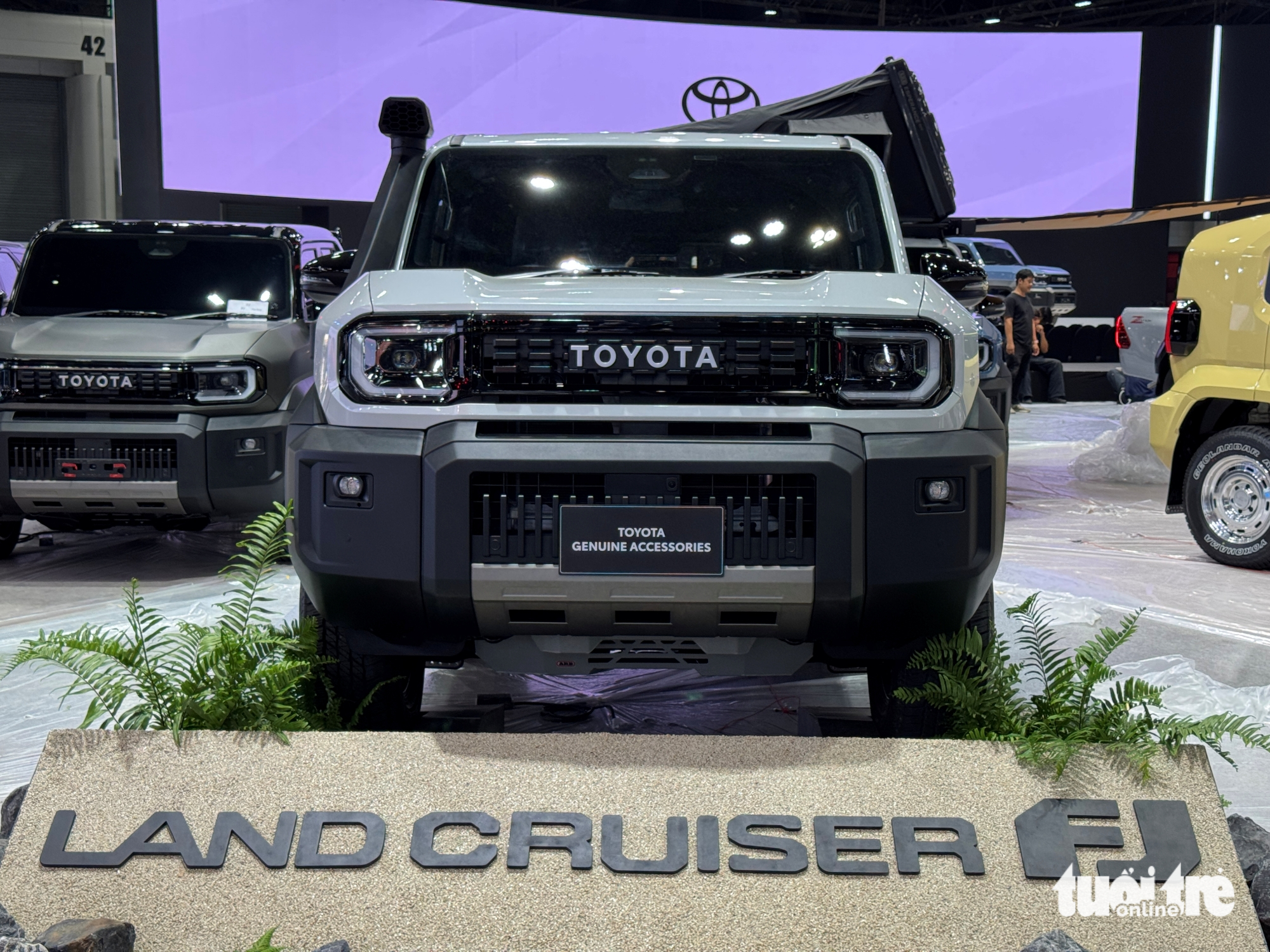 Toyota Land Cruiser FJ - Ảnh 4.