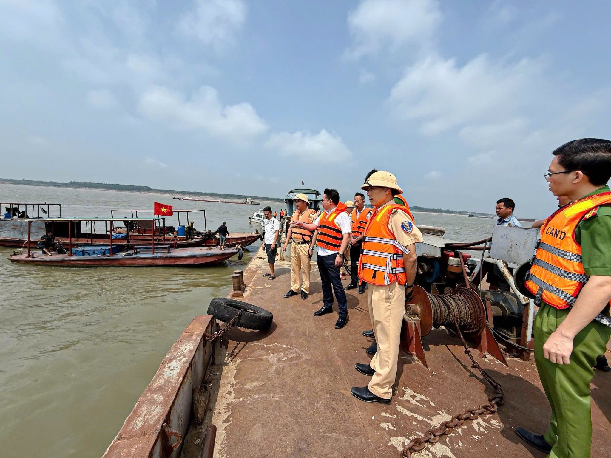 tàu hút cát - Ảnh 1.