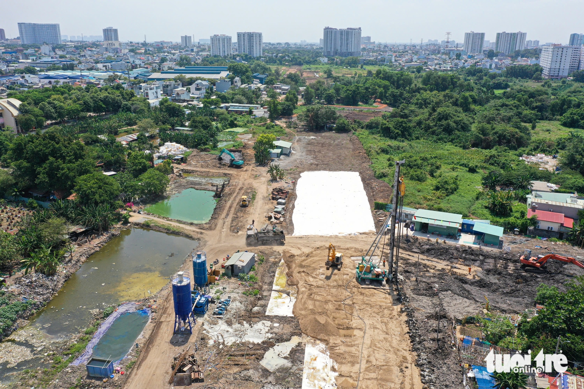 Người dân dự án Vành đai 2 TP.HCM tháo nhà, giao mặt bằng: Mong dự án nhanh đúng tiến độ - Ảnh 5.