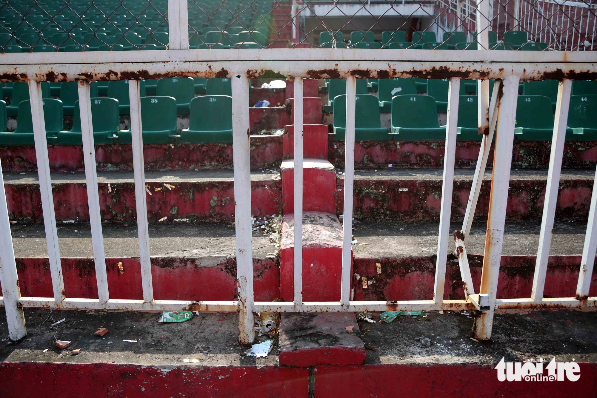 Sân Thống Nhất bắt đầu được cải tạo, nâng cấp - Ảnh 9.