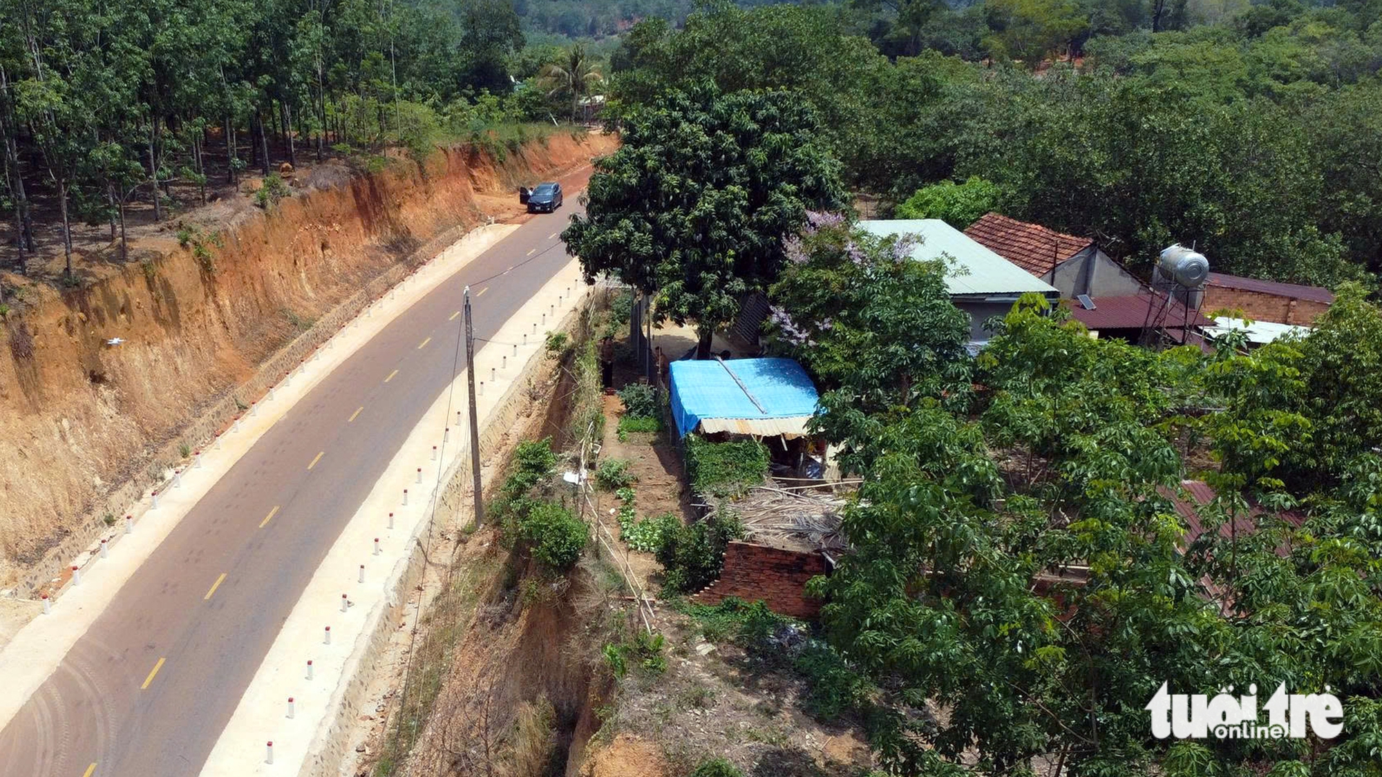 hạ cốt nền - Ảnh 3.