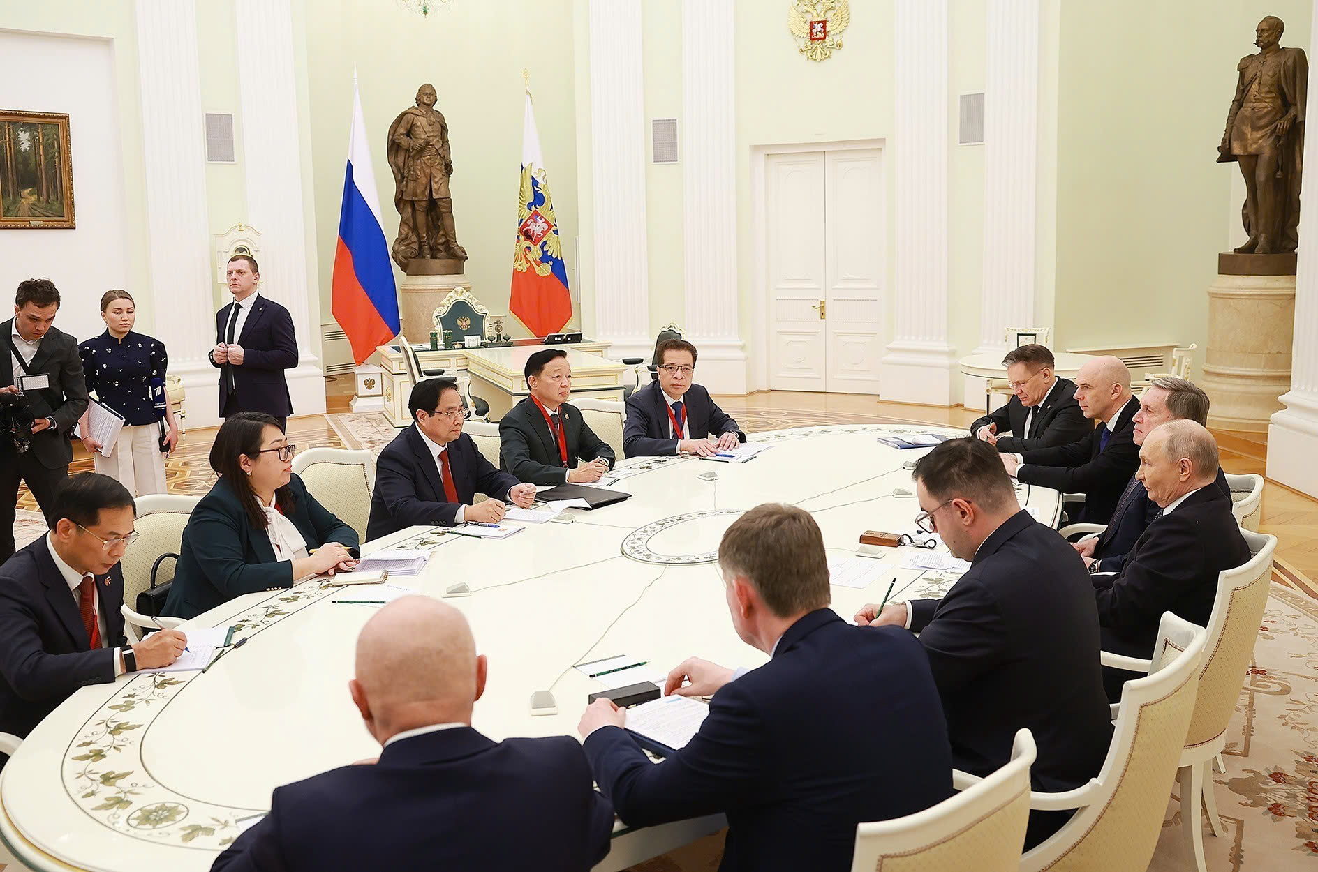 Tổng thống Nga Putin - Ảnh 4.