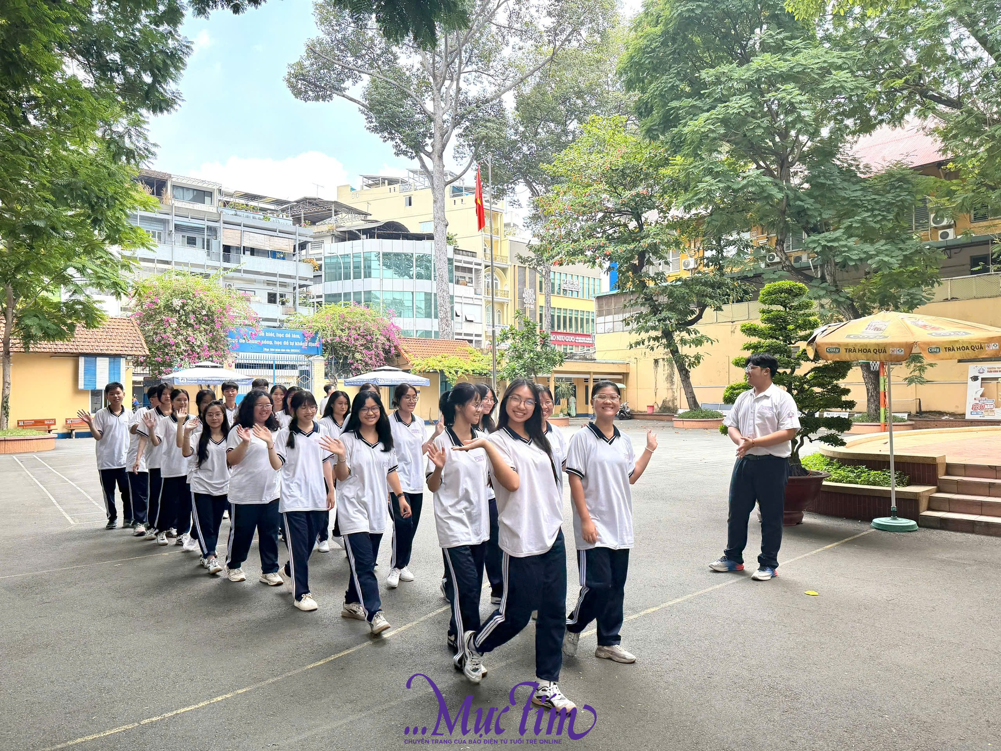 Trường THPT Trần Khai Nguyên huy động cựu học sinh cùng đến Ngày hội Tự tin vào lớp 10- Ảnh 1.